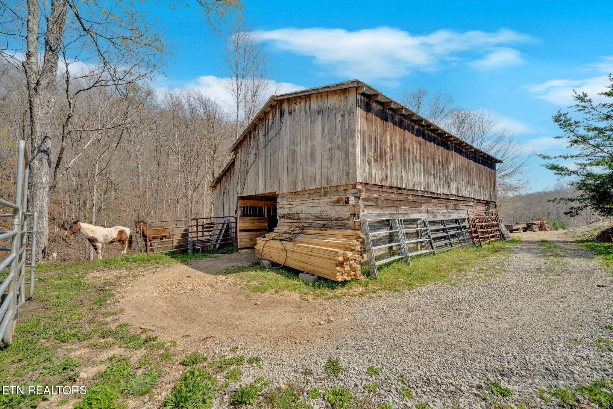 299 Tar Town Hollow Lane Lafollette TN 37766