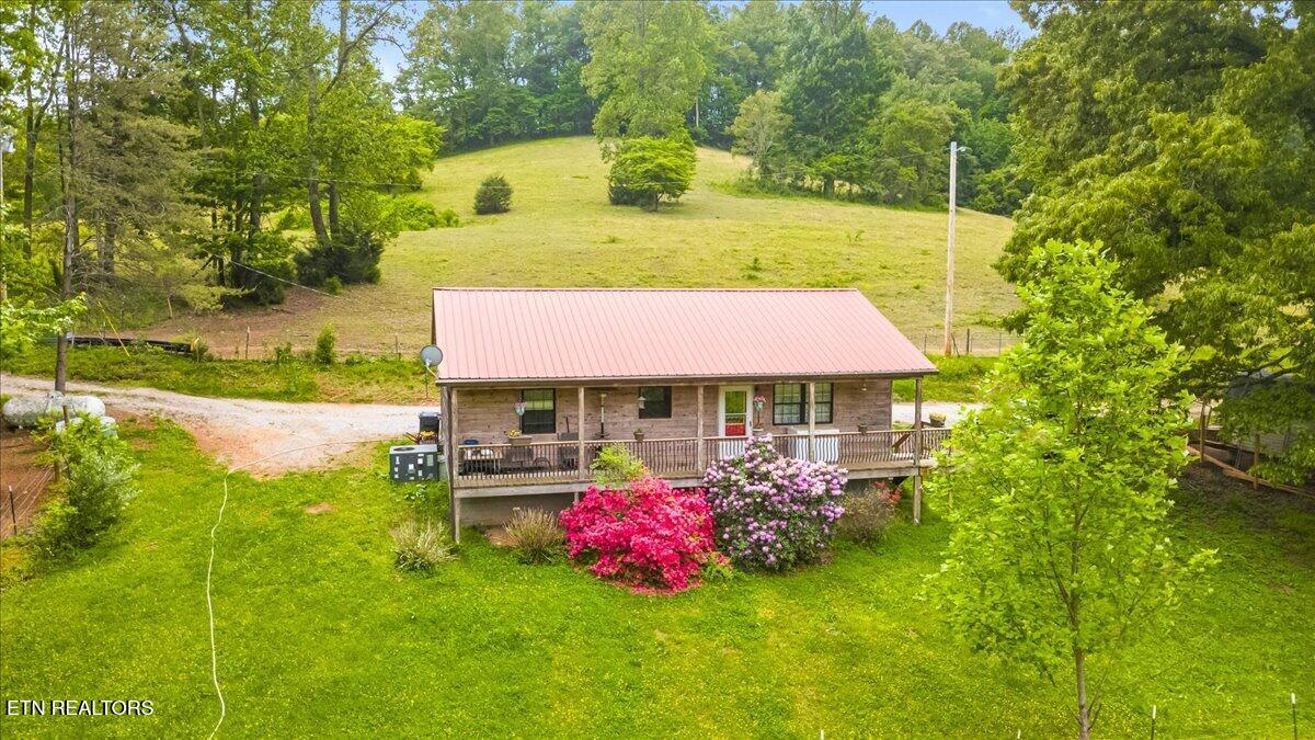 299 Tar Town Hollow Lane Lafollette TN 37766