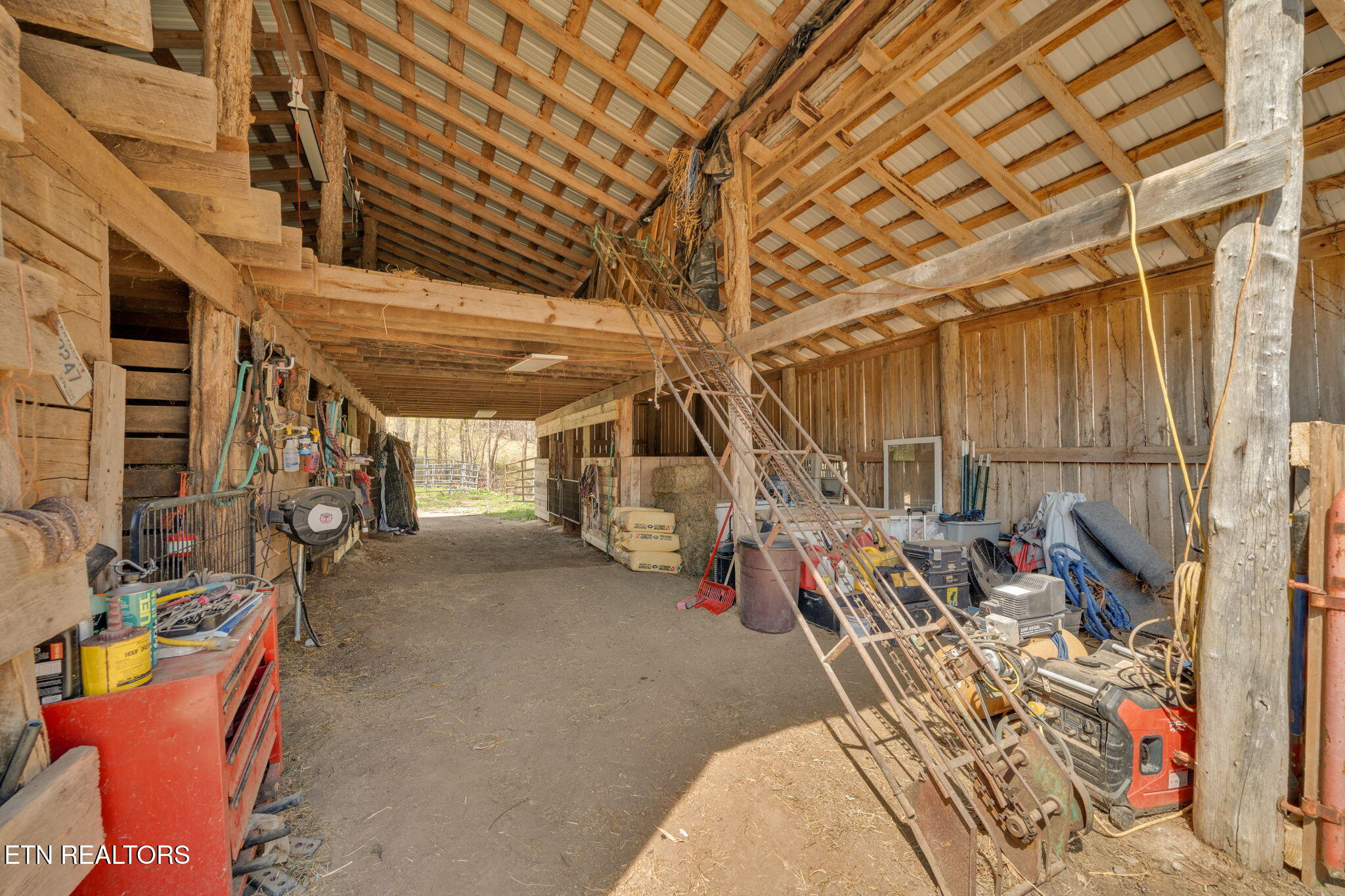 299 Tar Town Hollow Lane Lafollette TN 37766