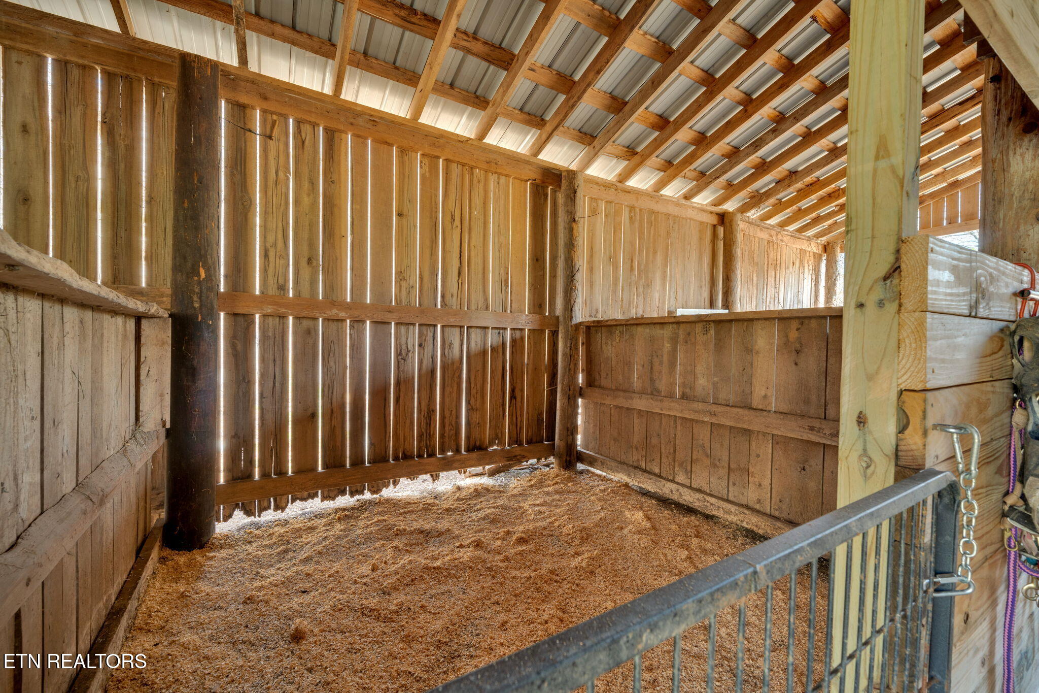 299 Tar Town Hollow Lane Lafollette TN 37766