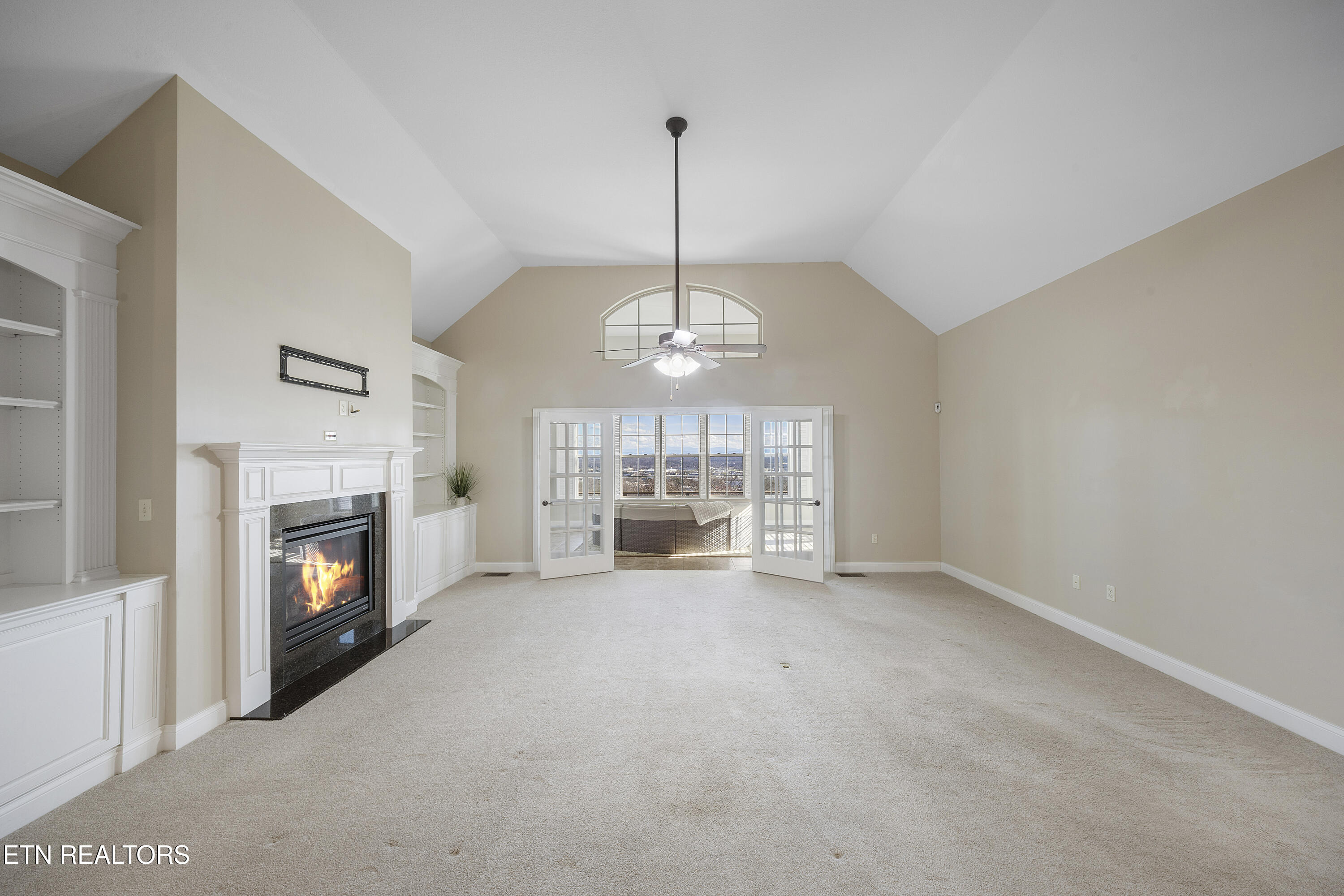 1205 Bishops View Lane Knoxville TN 37932
