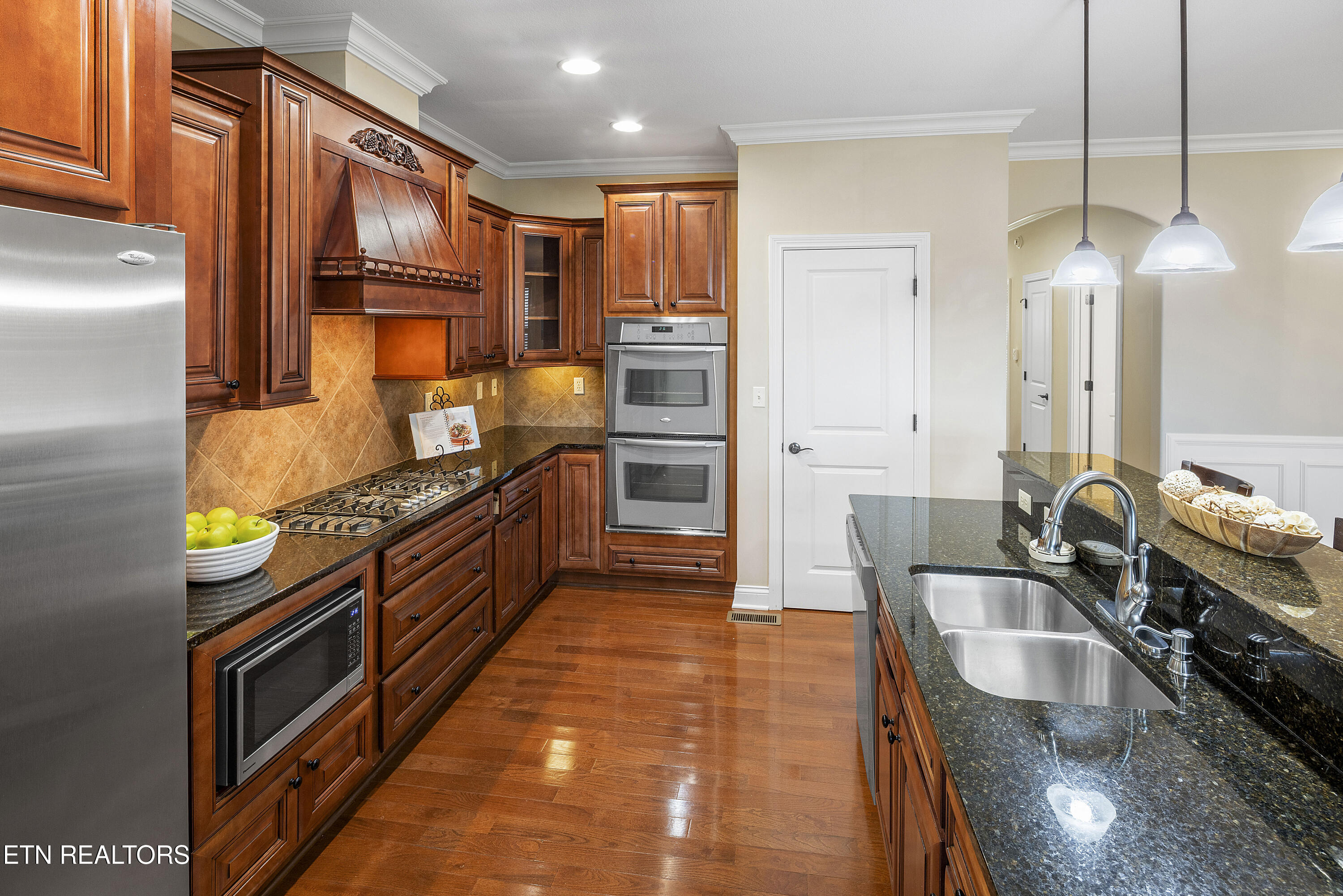 1205 Bishops View Lane Knoxville TN 37932