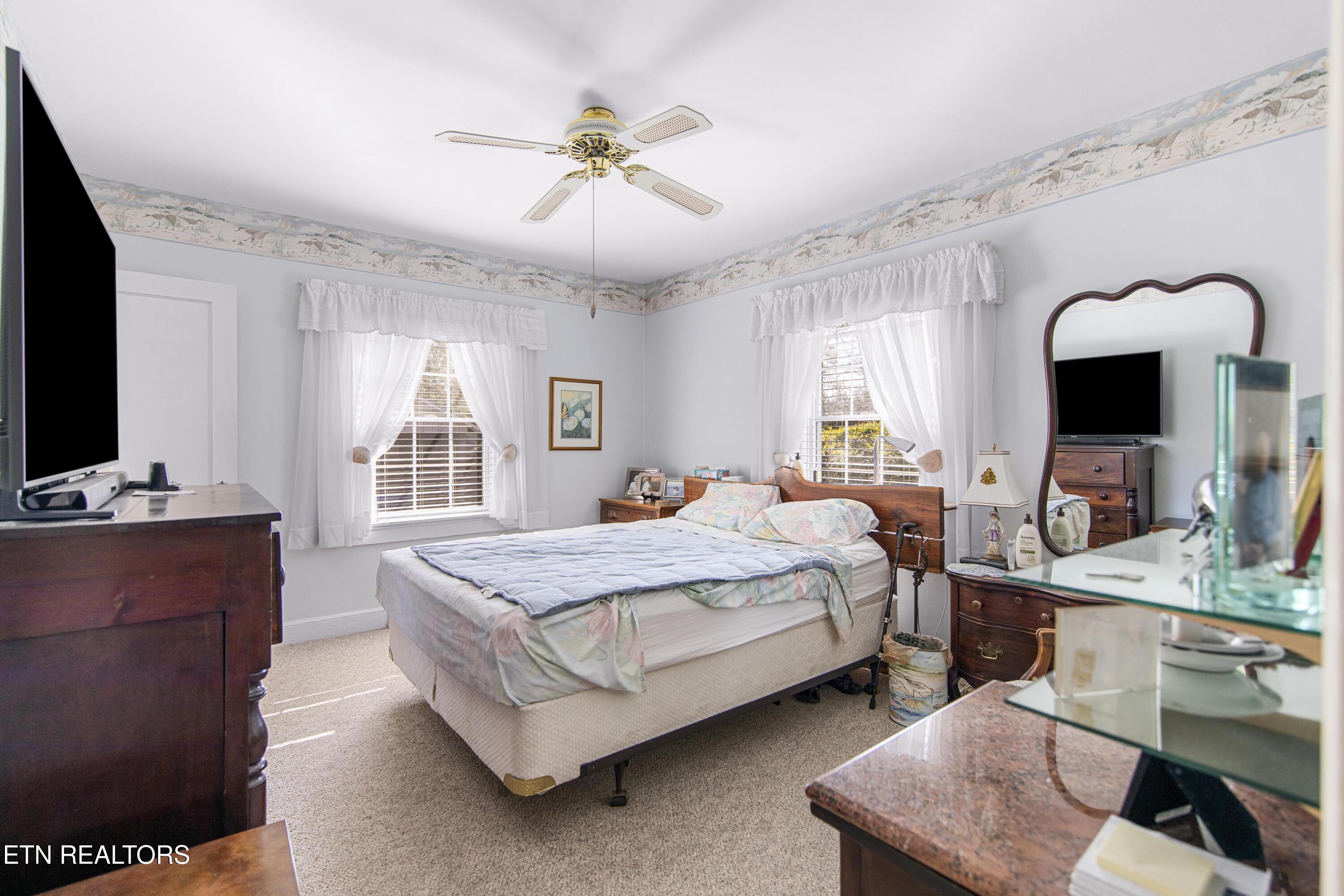 3822 Keowee Avenue Knoxville TN 37919