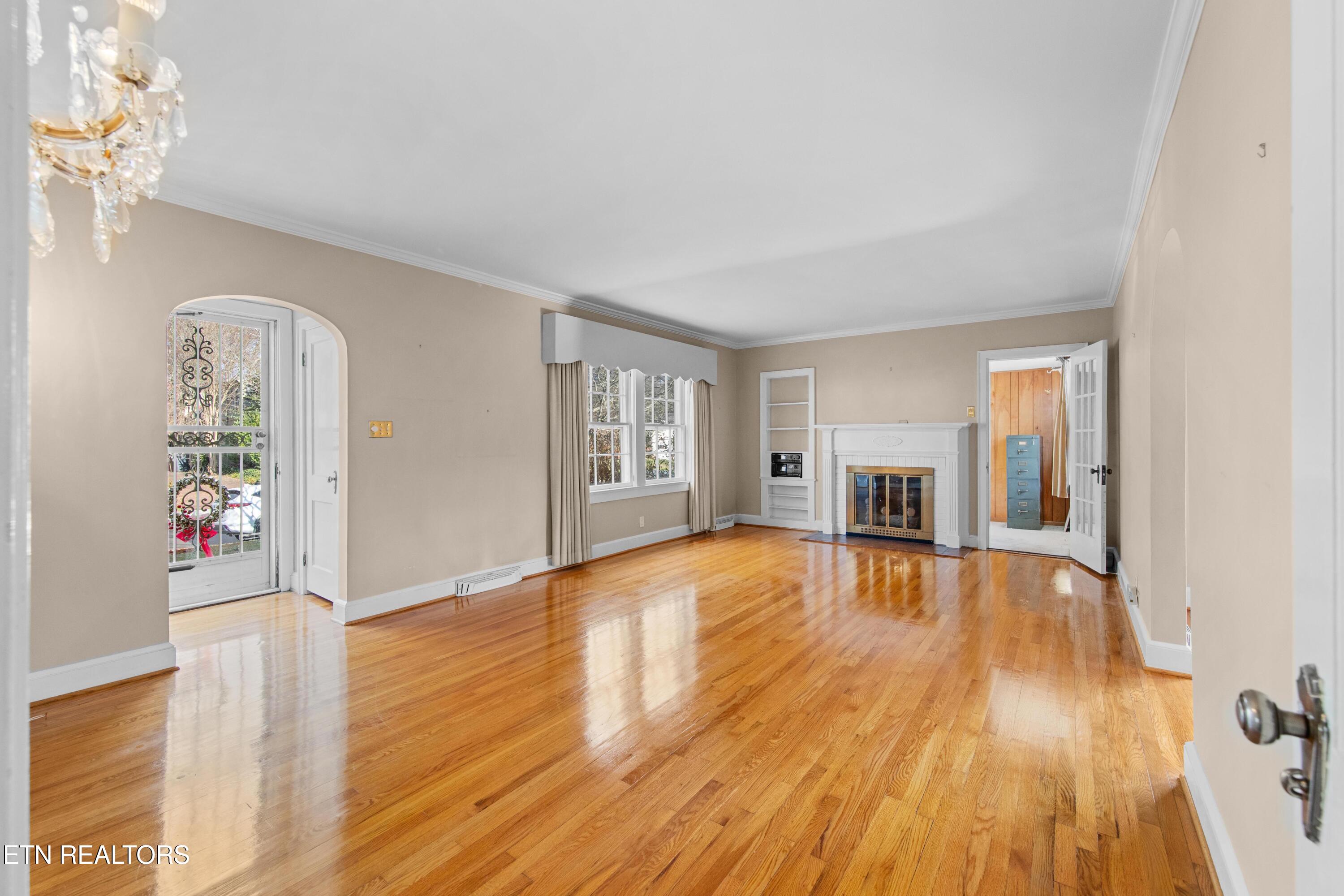 3822 Keowee Avenue Knoxville TN 37919