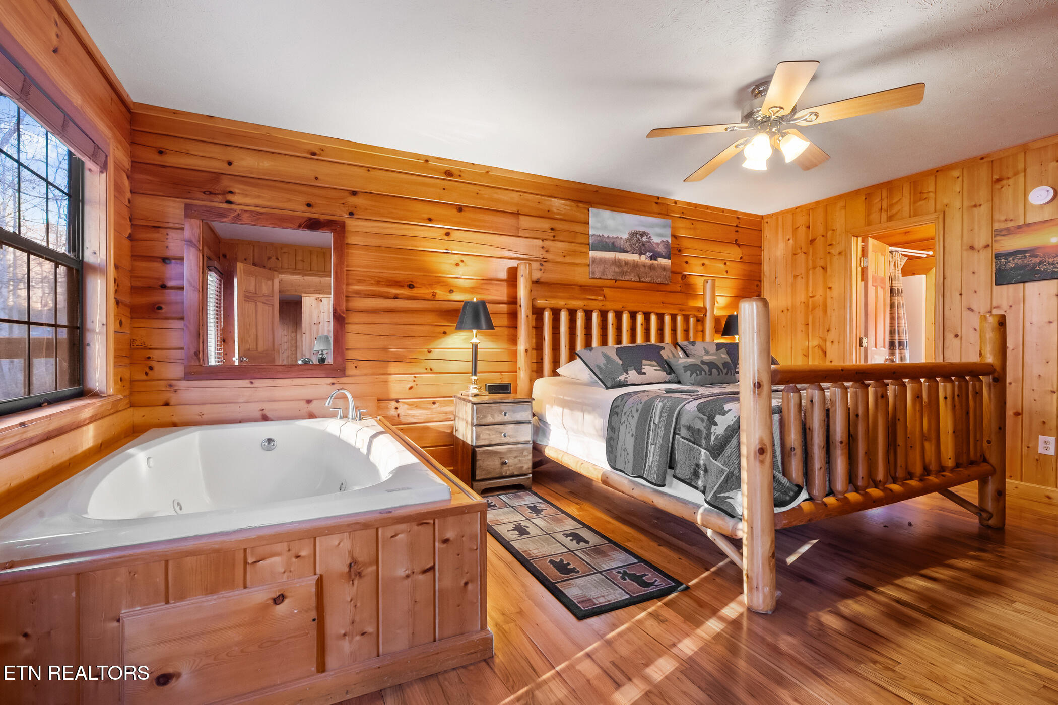 1509 Bears Den Way Sevierville TN 37862