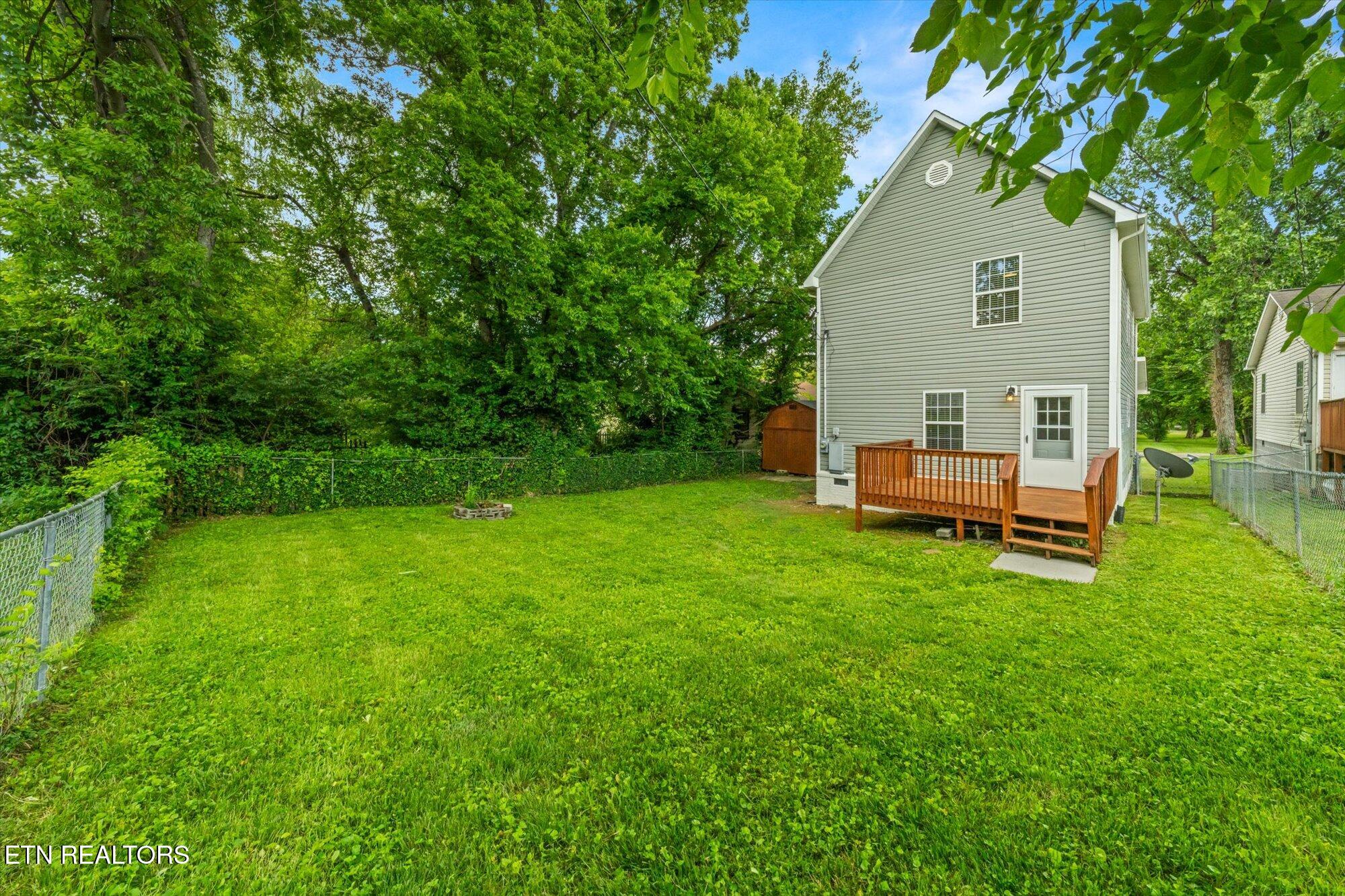 425 Atlantic Avenue Knoxville TN 37917