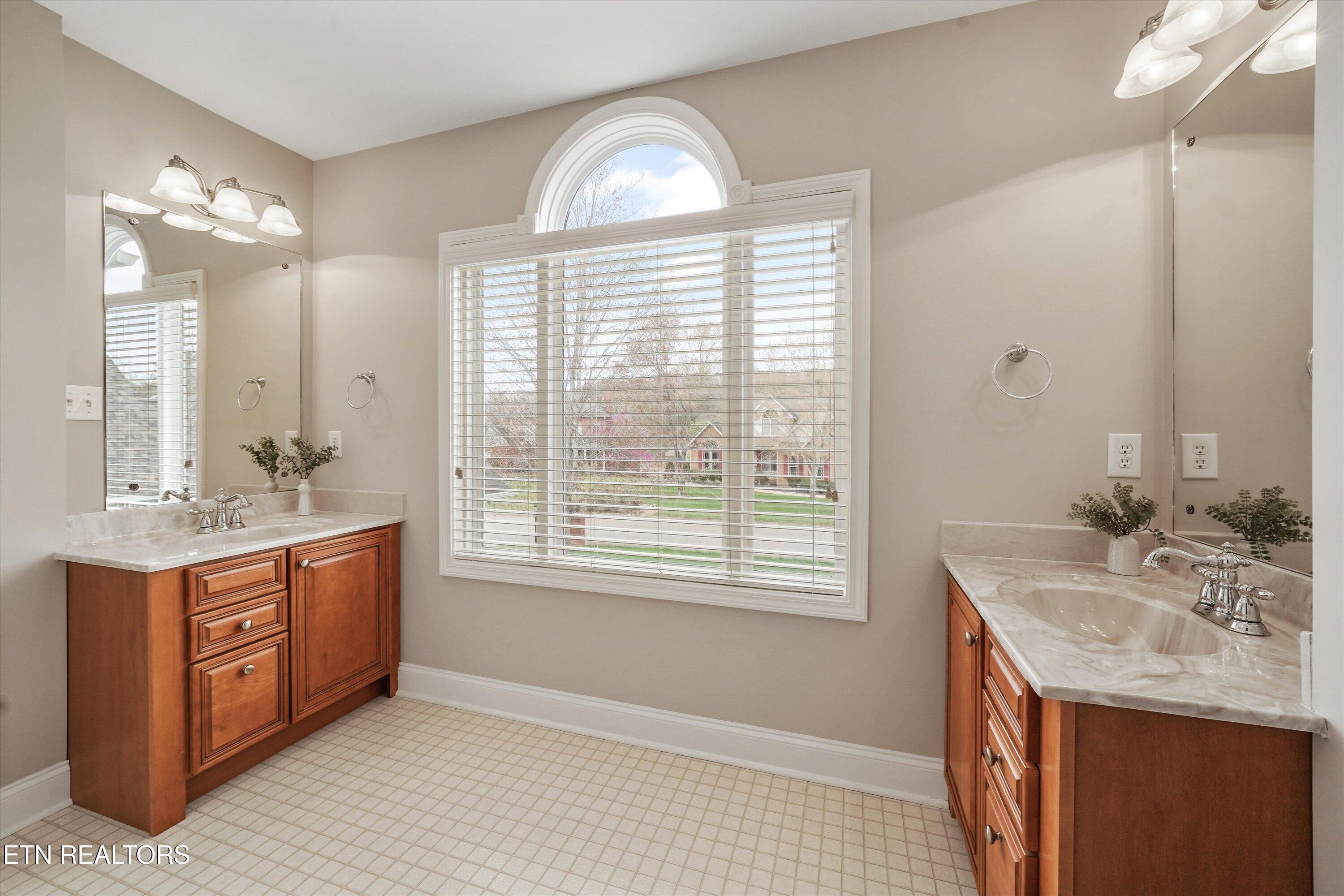 3842 Marina View Lane Knoxville TN 37920