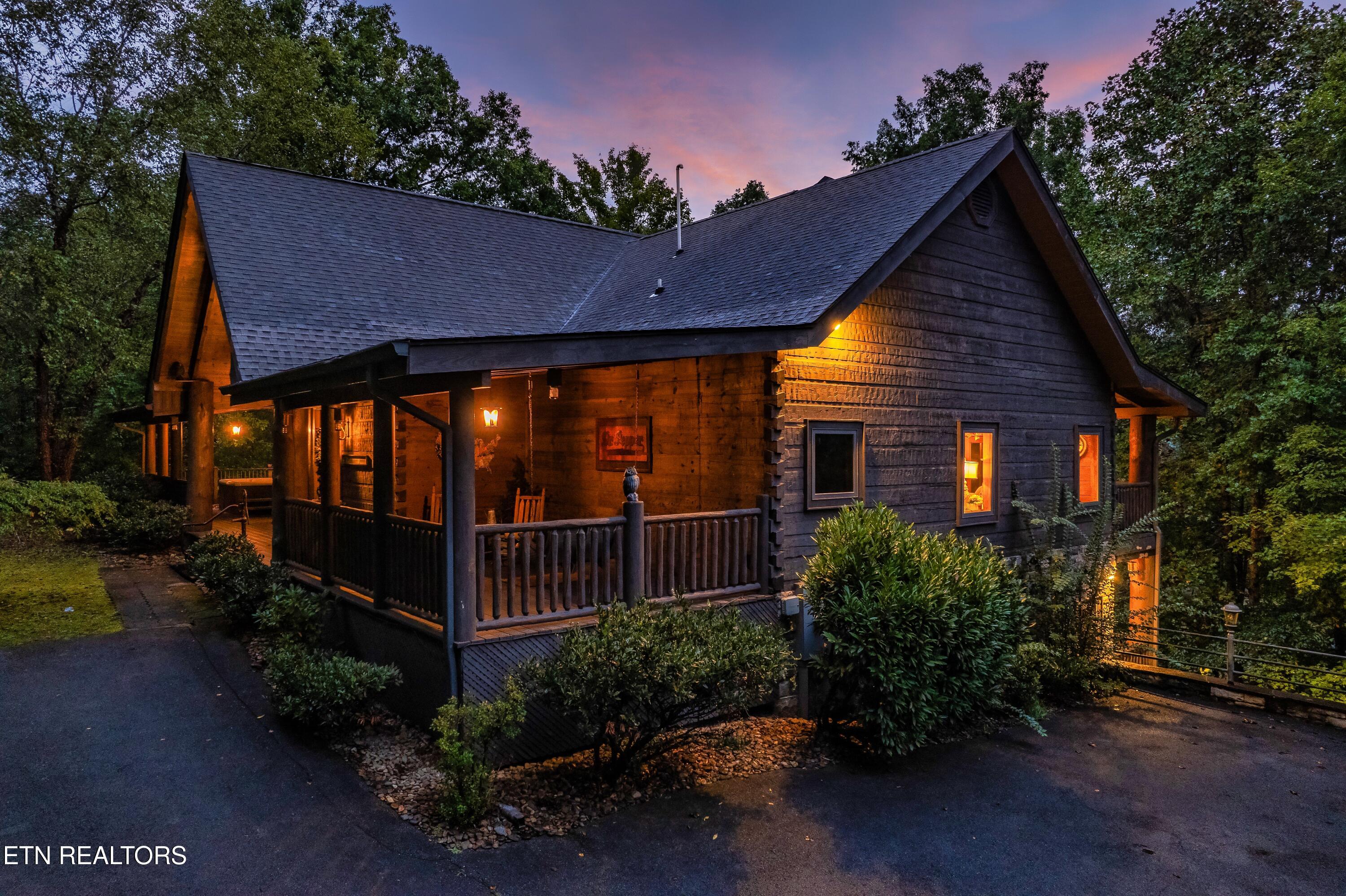 2670 Cedar Falls Way Sevierville TN 37862