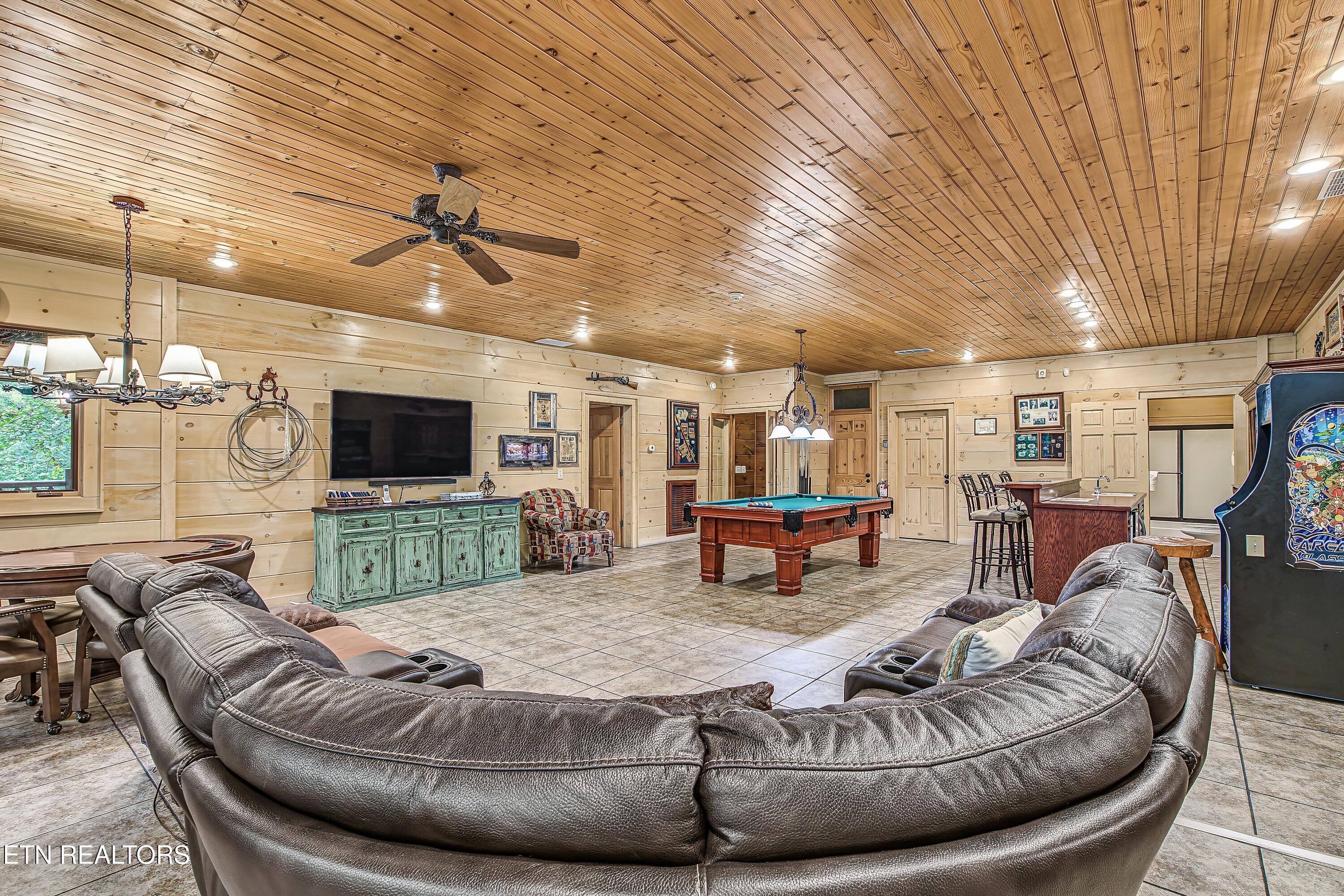 2670 Cedar Falls Way Sevierville TN 37862