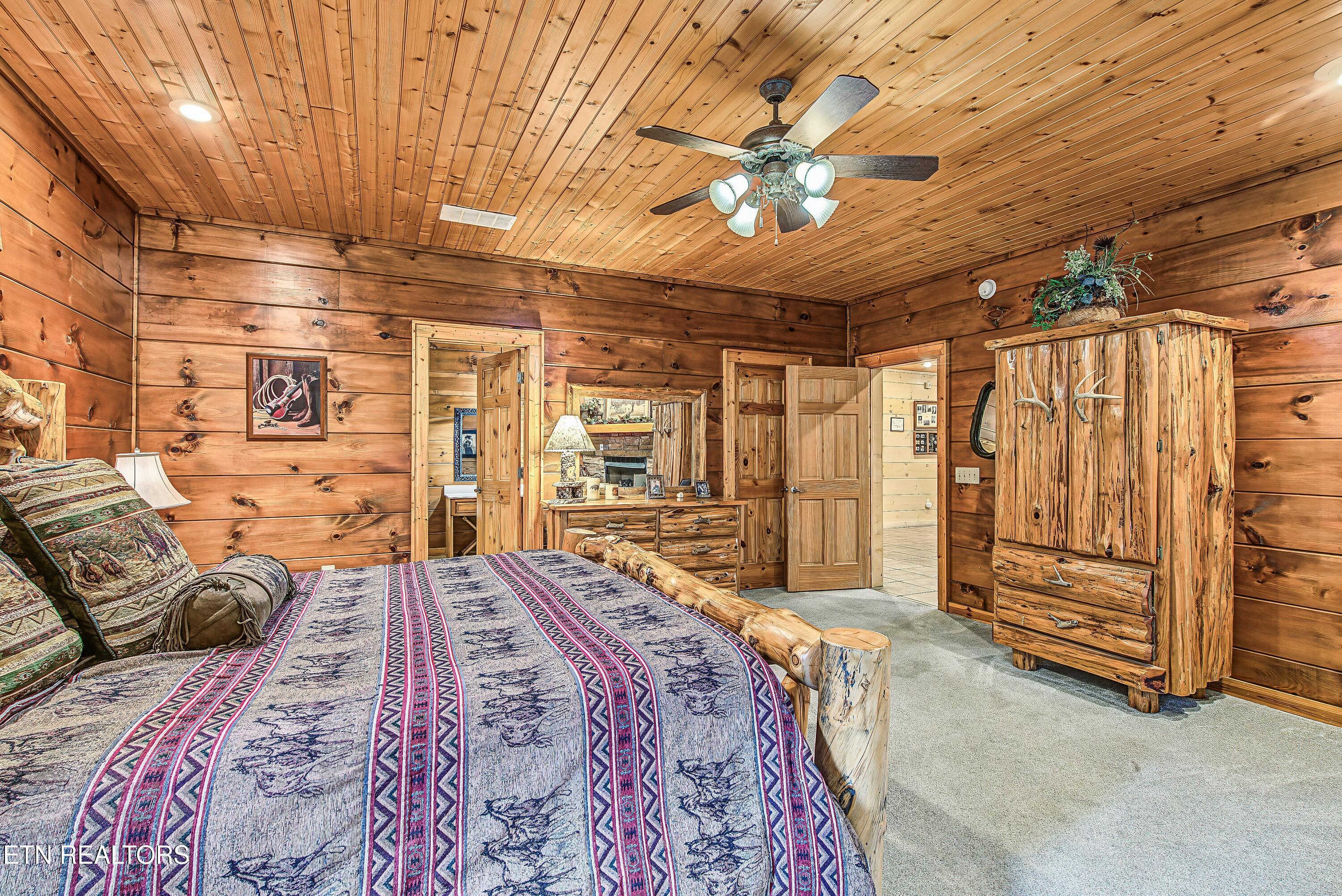 2670 Cedar Falls Way Sevierville TN 37862