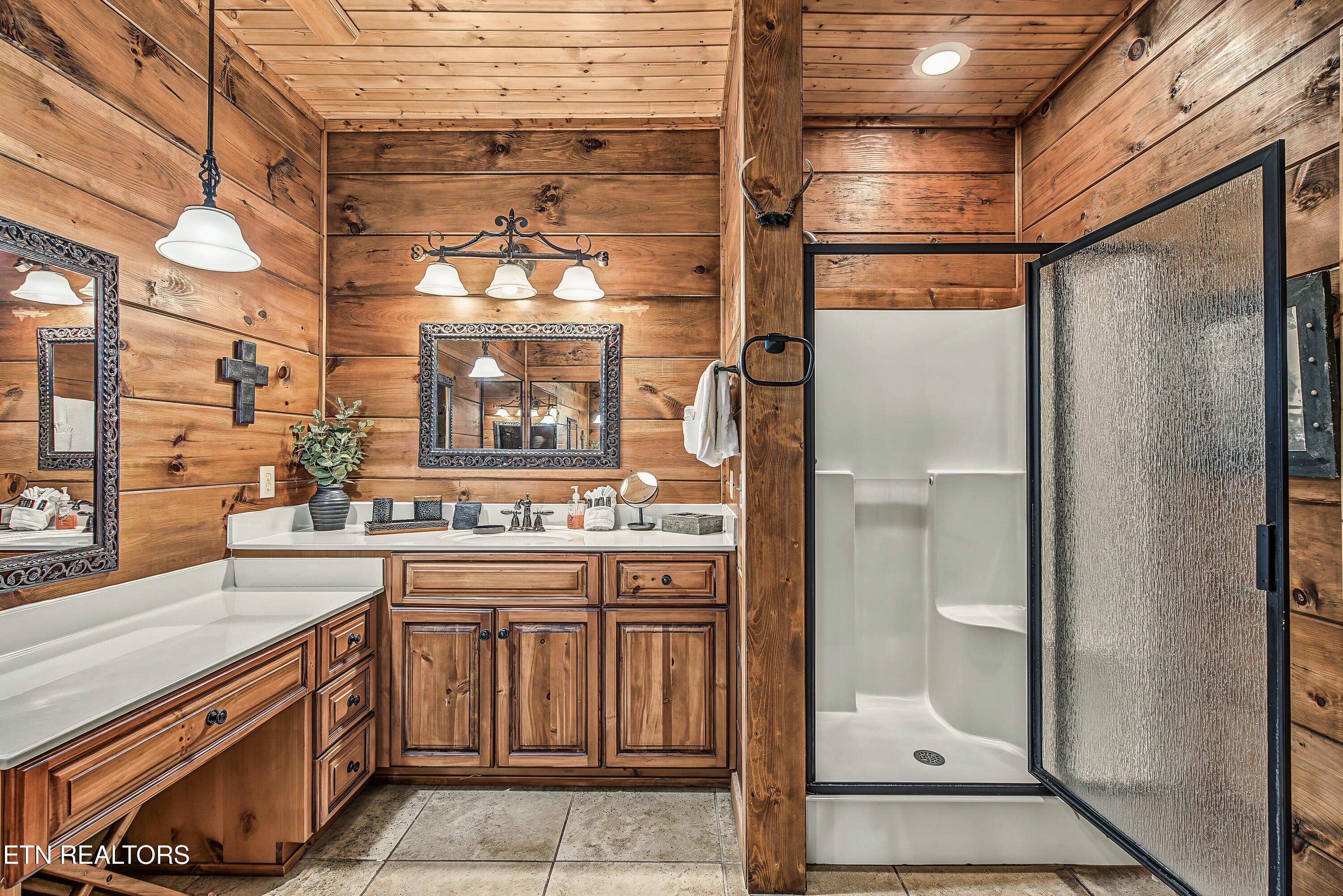 2670 Cedar Falls Way Sevierville TN 37862