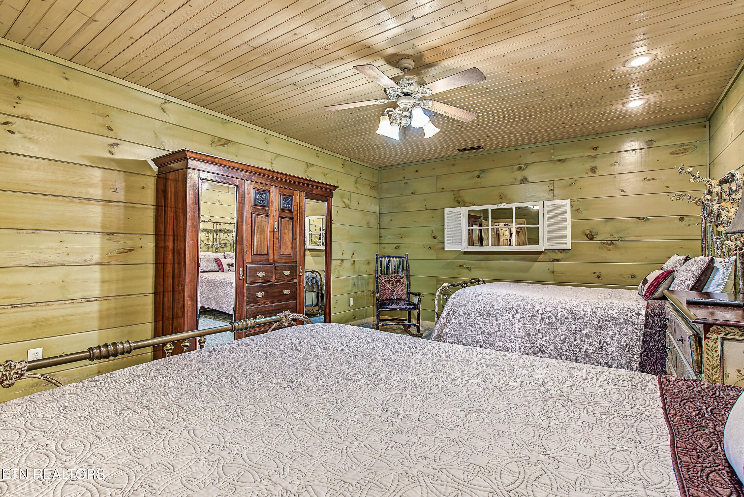 2670 Cedar Falls Way Sevierville TN 37862