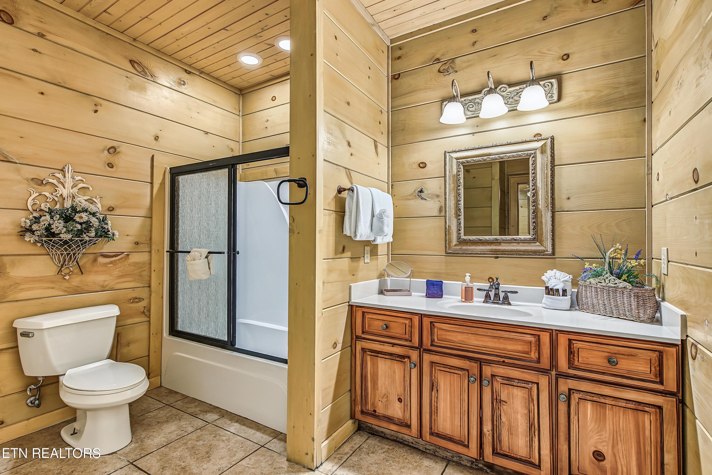 2670 Cedar Falls Way Sevierville TN 37862