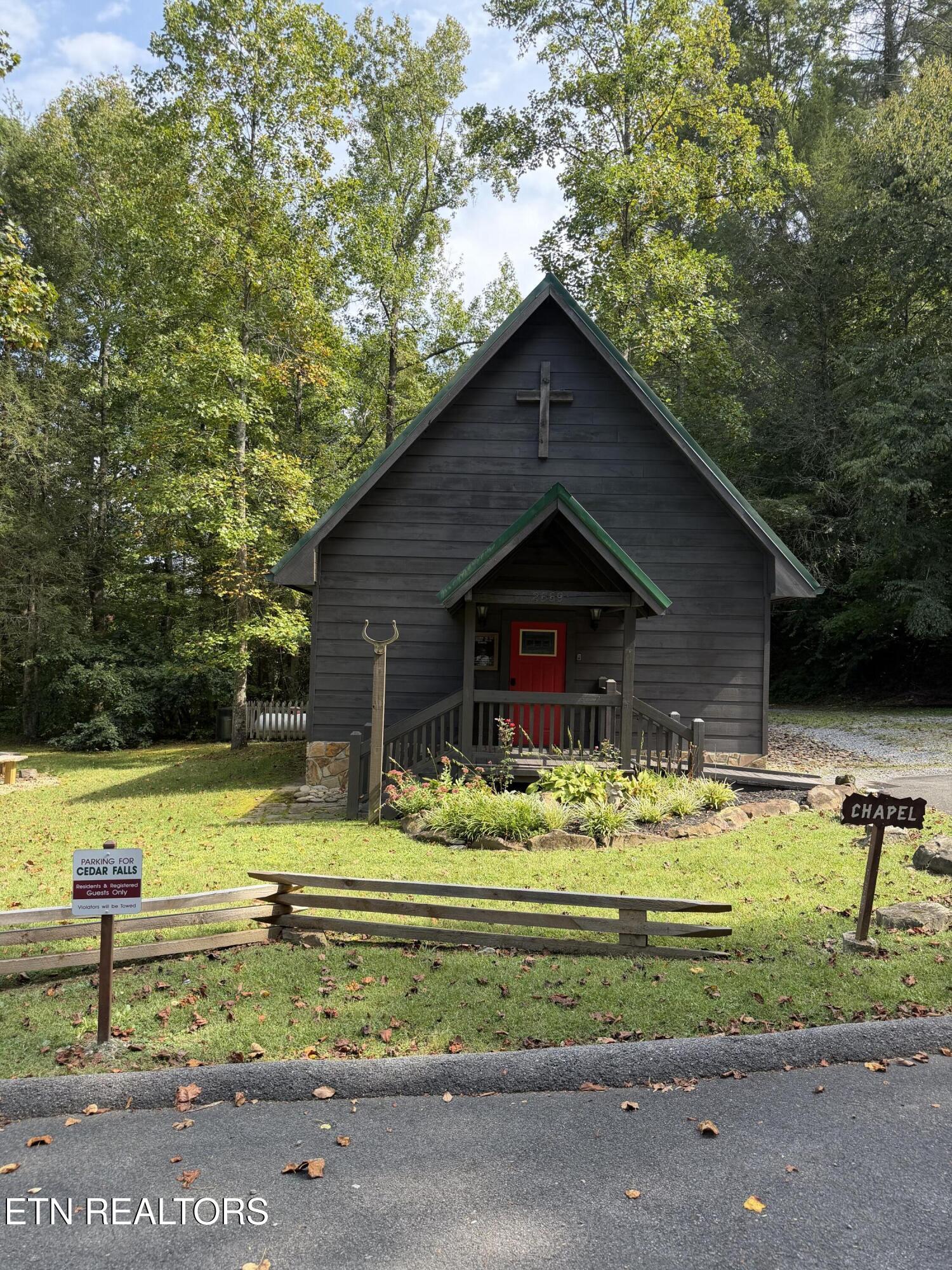 2670 Cedar Falls Way Sevierville TN 37862