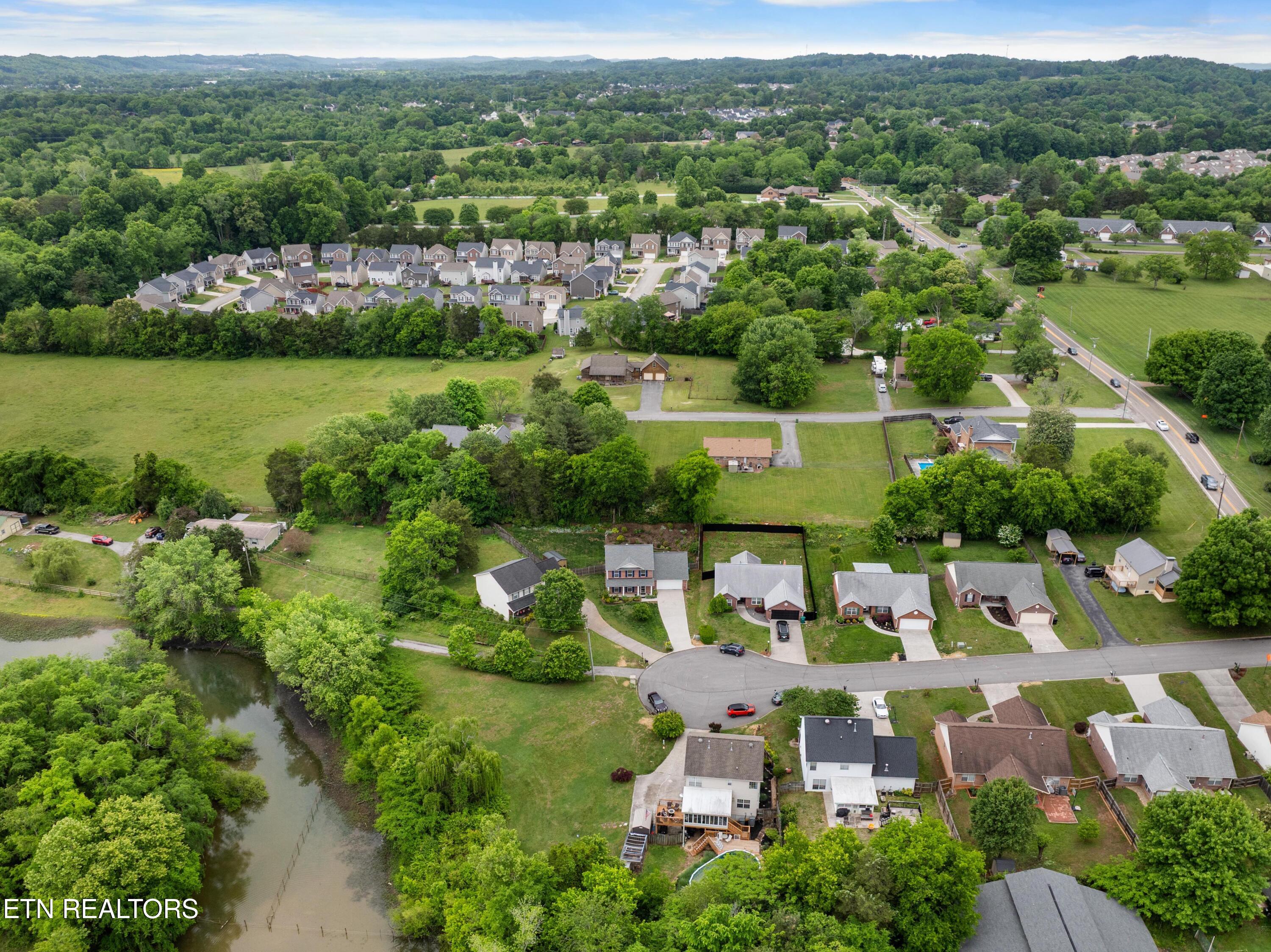 7413 Harvest Creek Lane Powell TN 37849