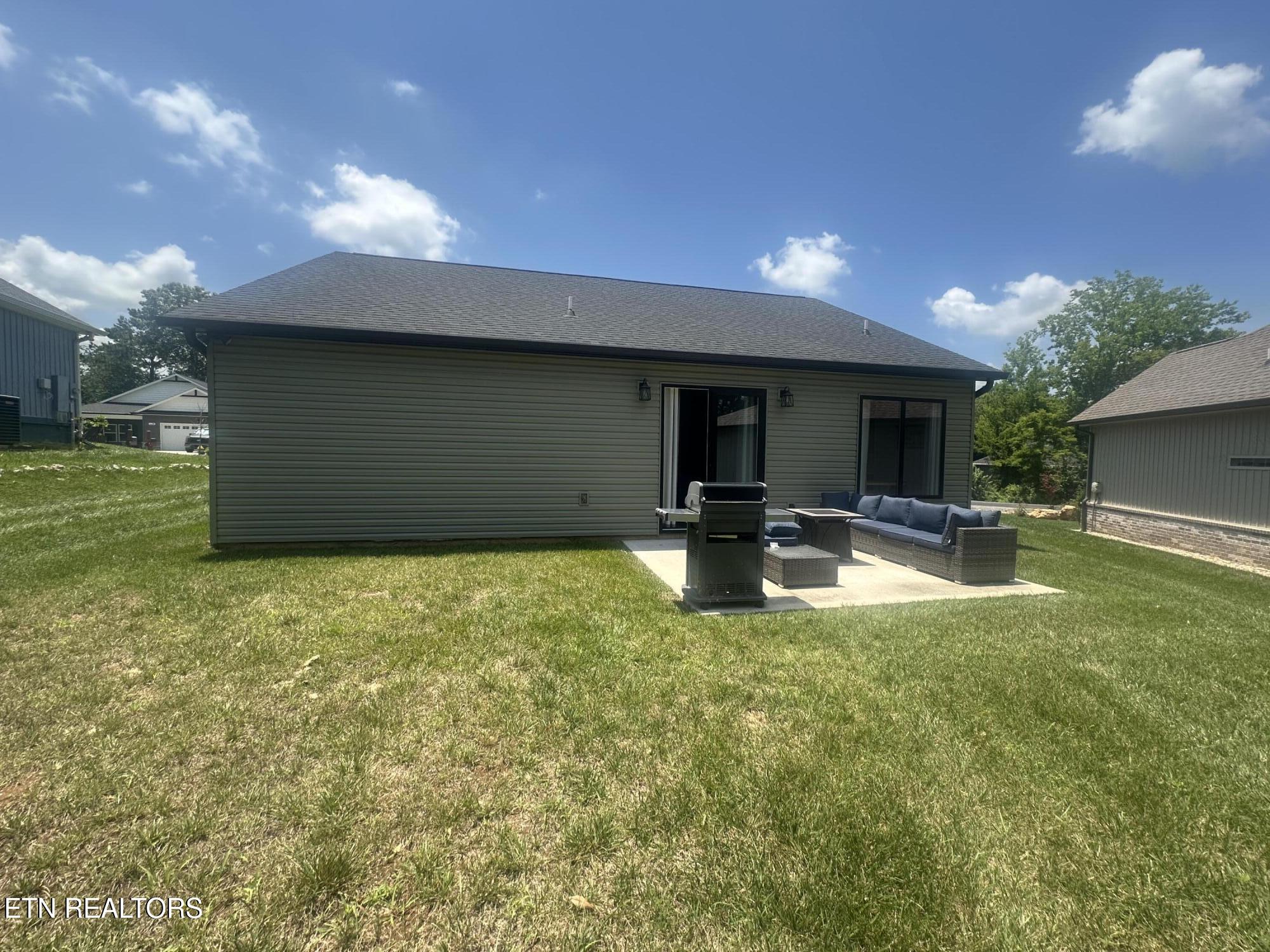 148 Tsuhdatsi Way Loudon TN 37774