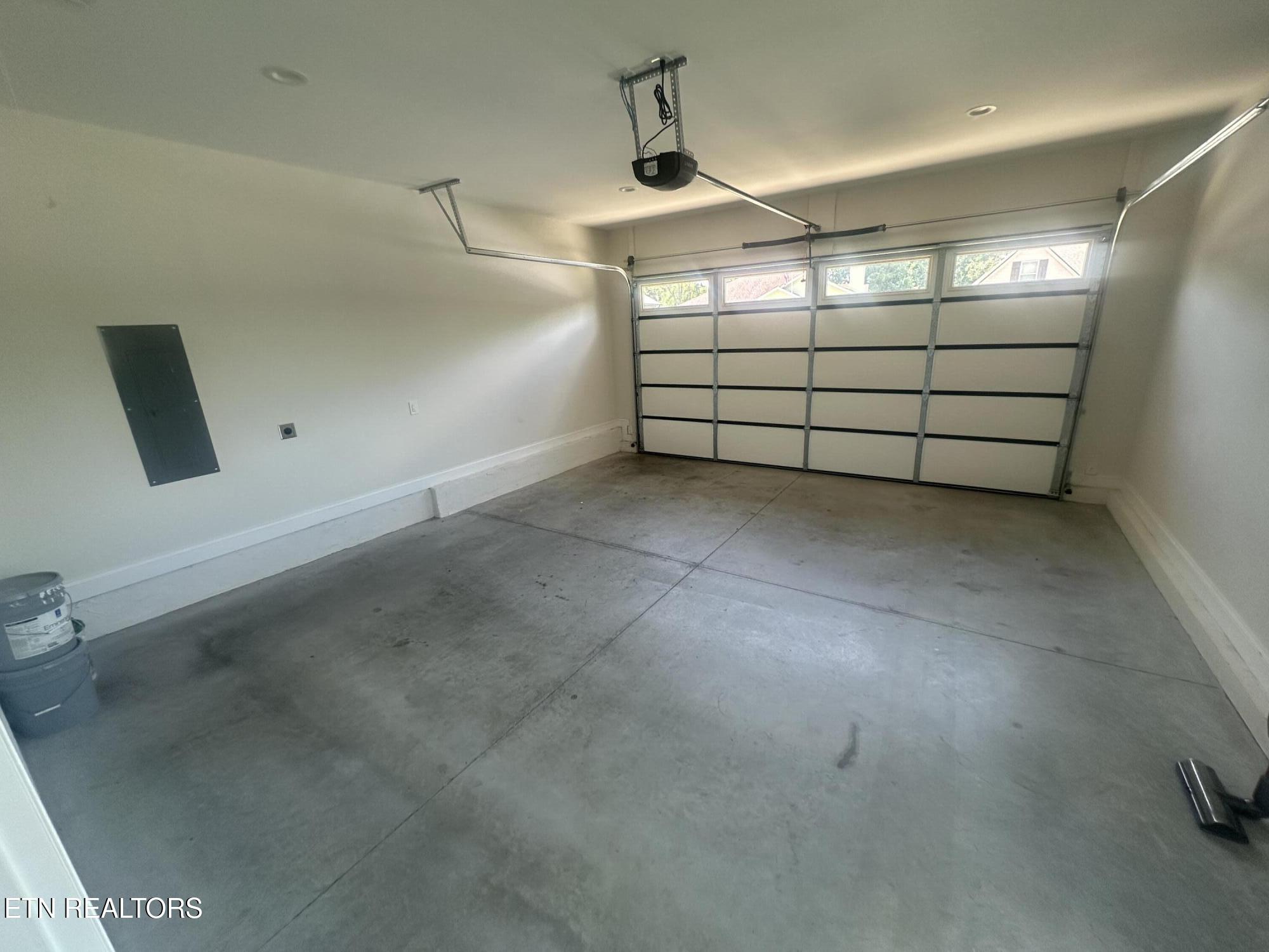 148 Tsuhdatsi Way Loudon TN 37774
