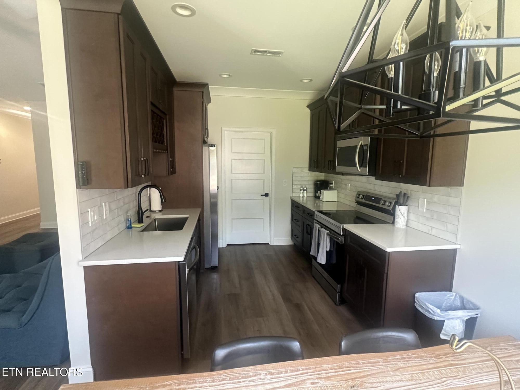 148 Tsuhdatsi Way Loudon TN 37774
