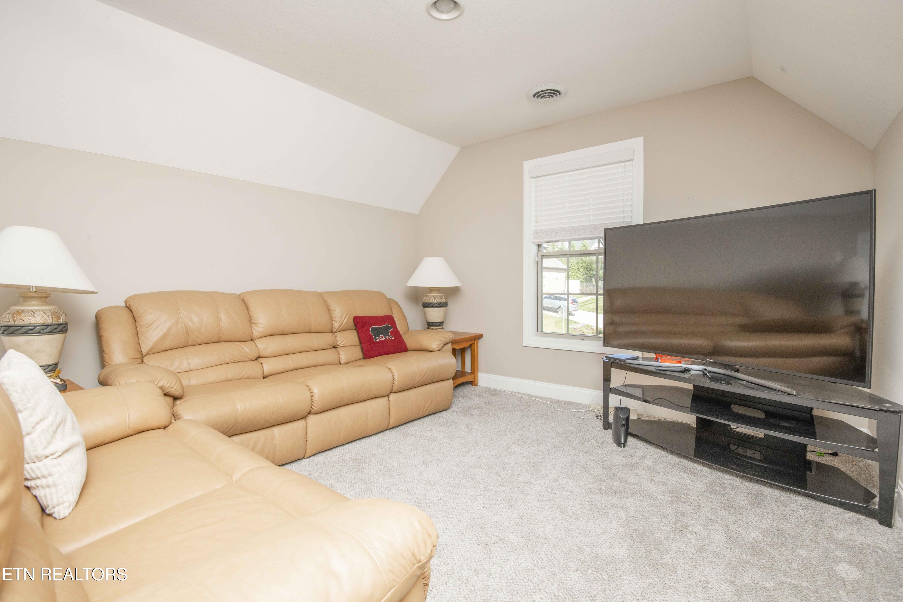 12032 Poplar Meadow Lane Knoxville TN 37932