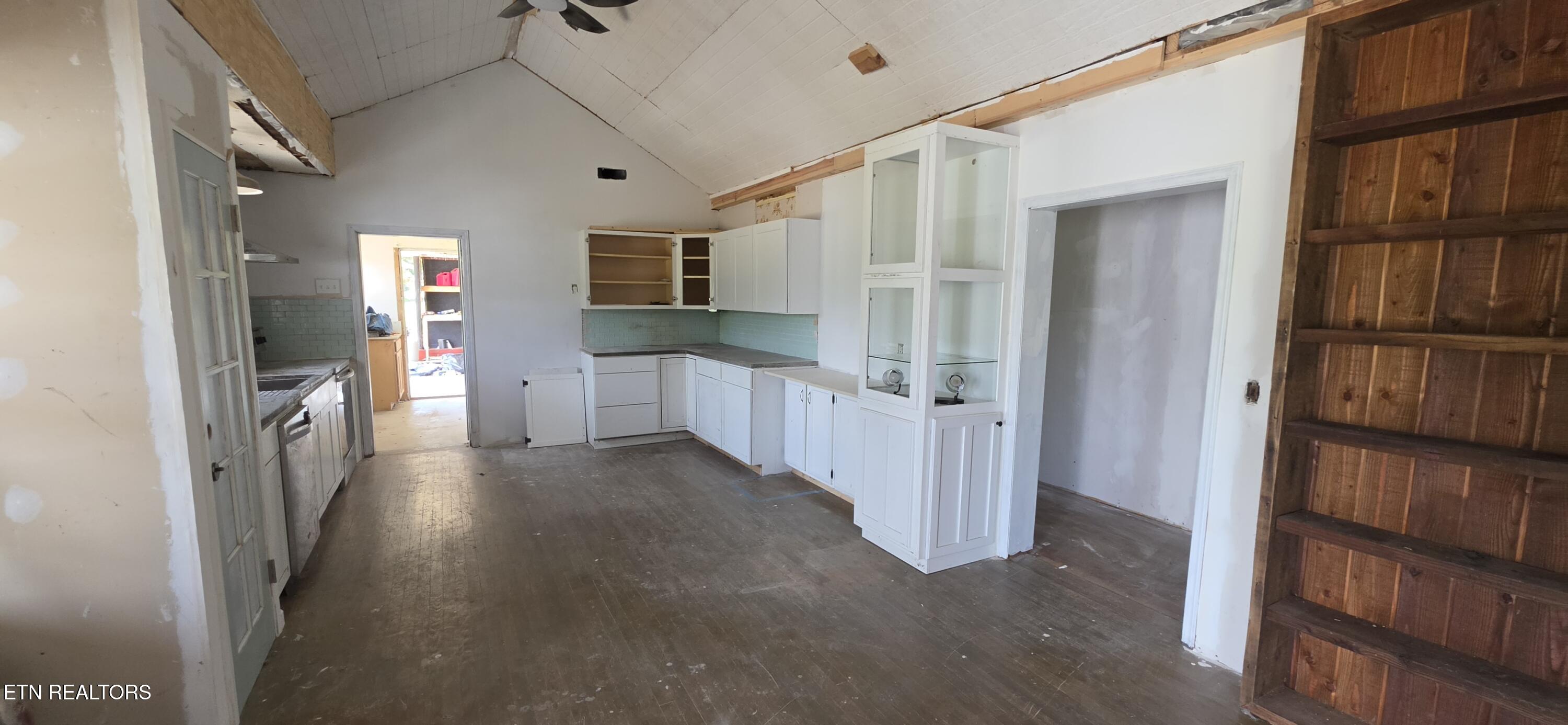 5677 Lone Mountain Road New Tazewell TN 37825