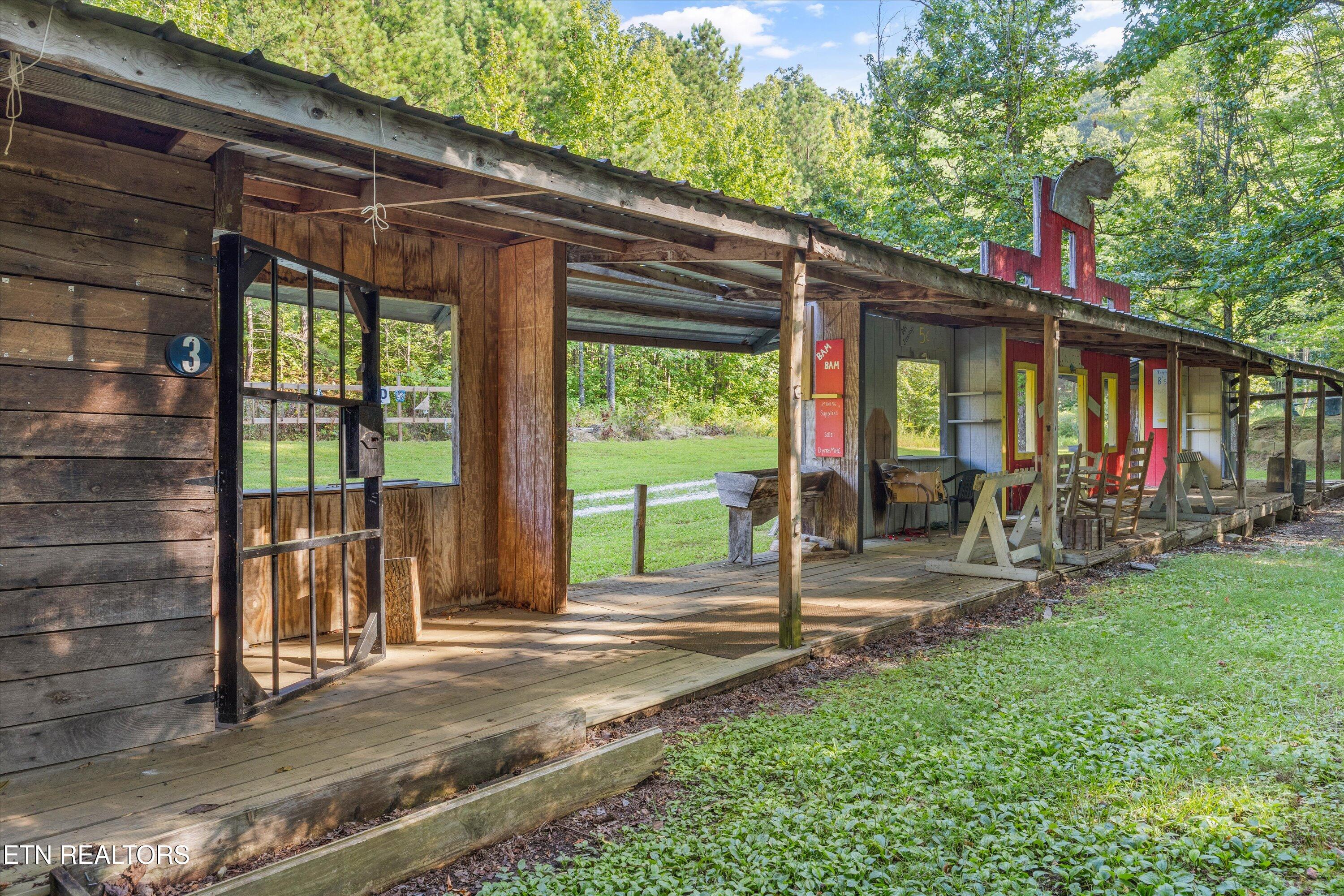 517 Adkins Trail Winfield TN 37892