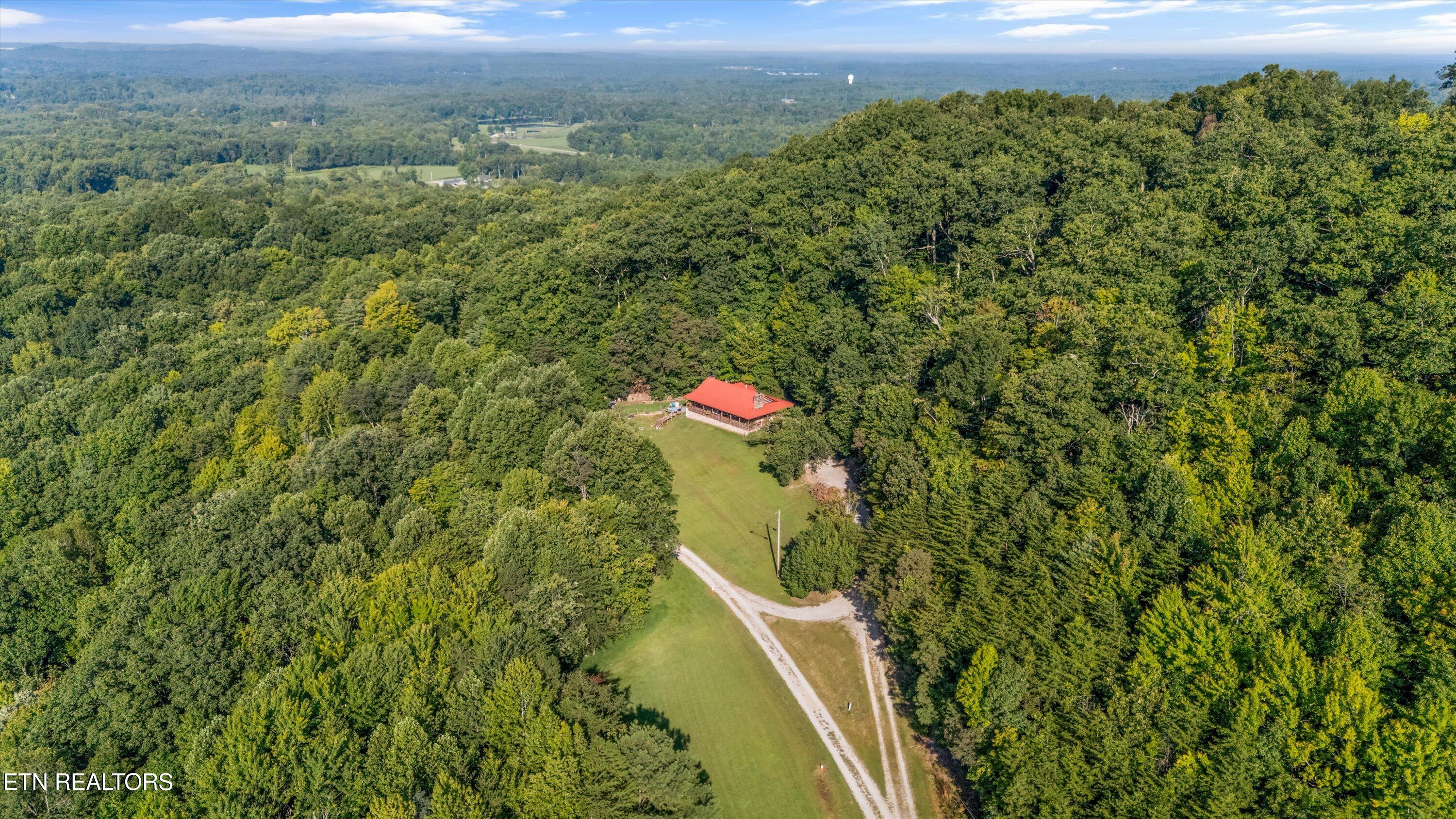 517 Adkins Trail Winfield TN 37892