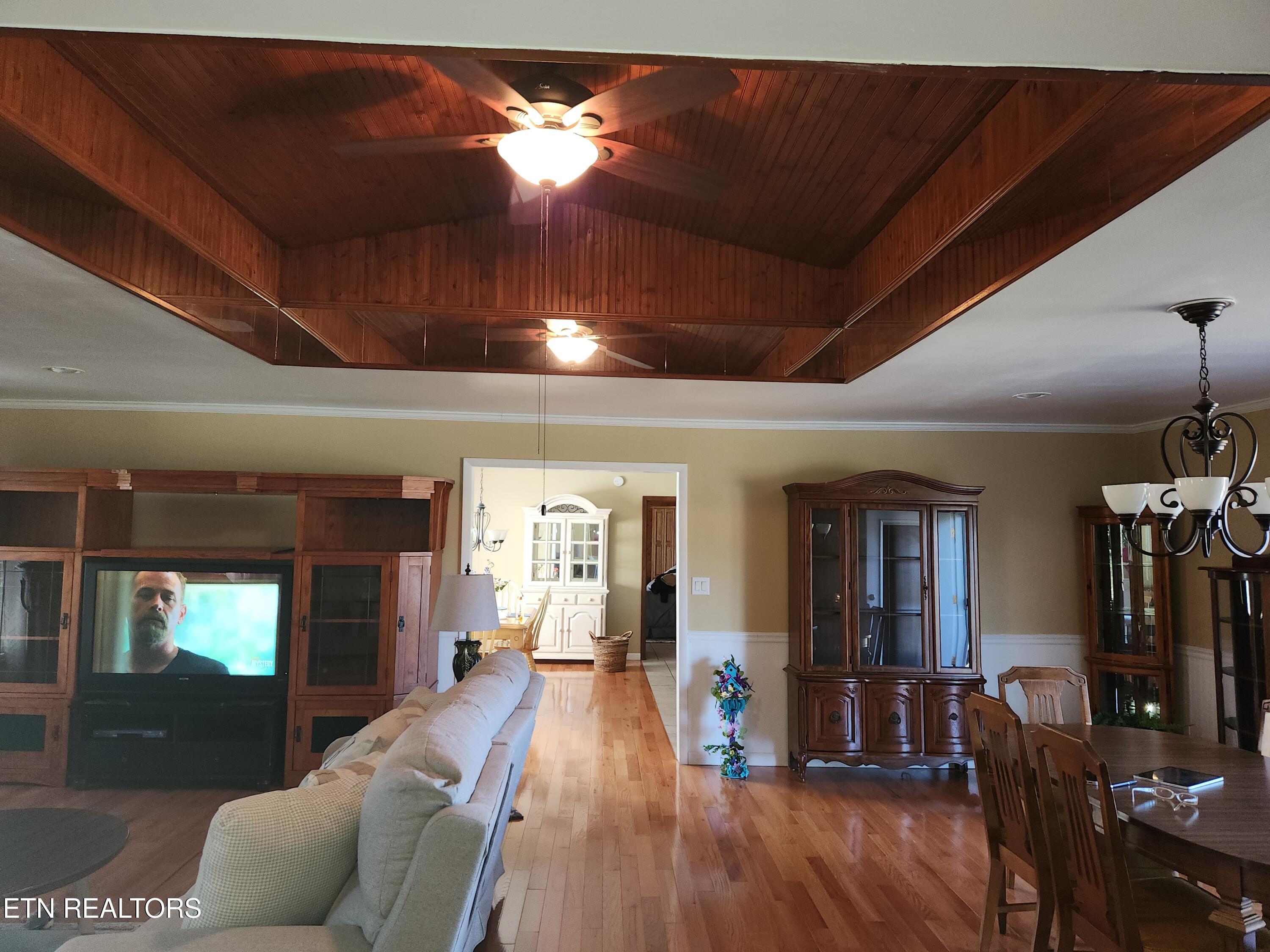 319 County Road 361 Niota TN 37826