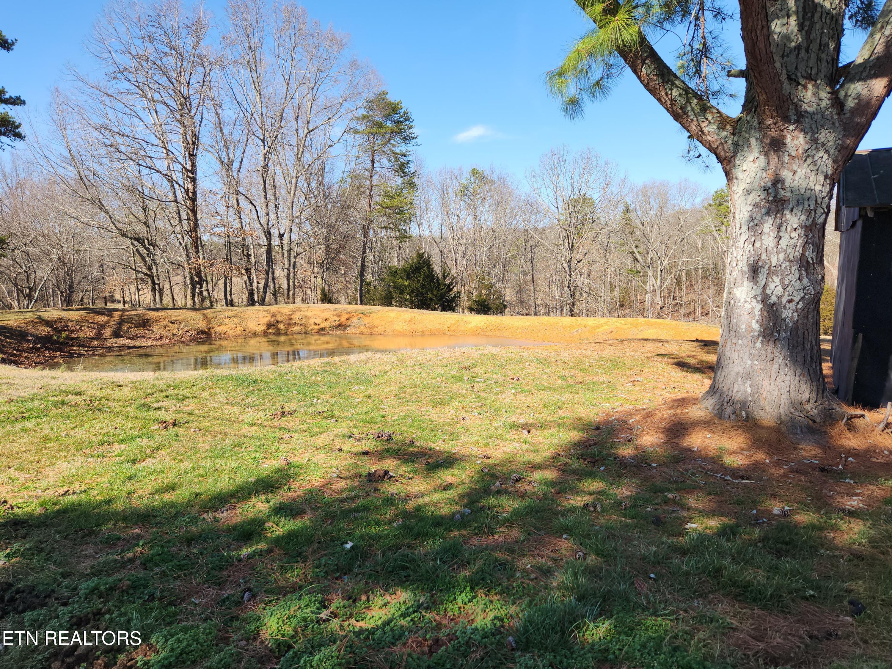 319 County Road 361 Niota TN 37826