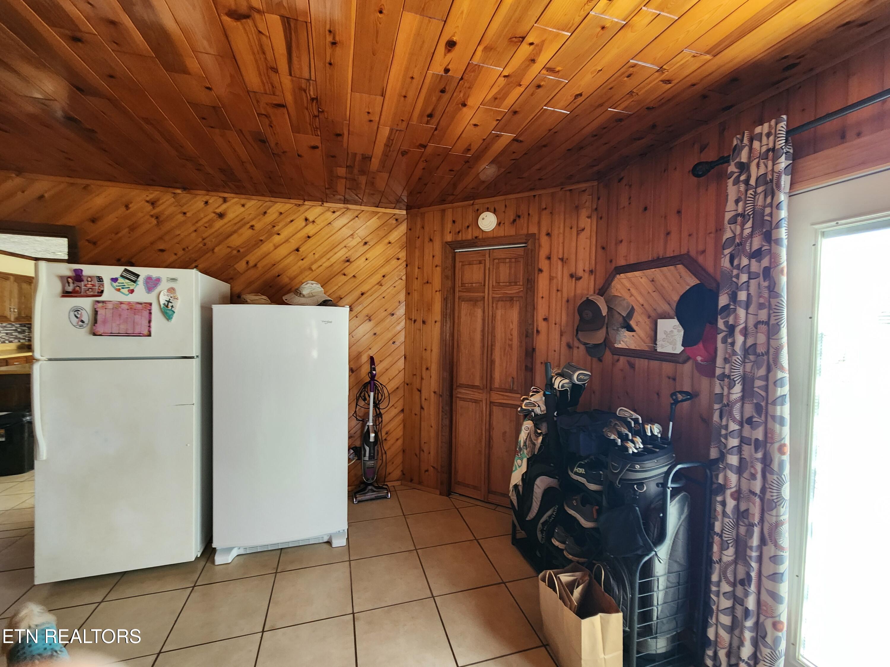 319 County Road 361 Niota TN 37826