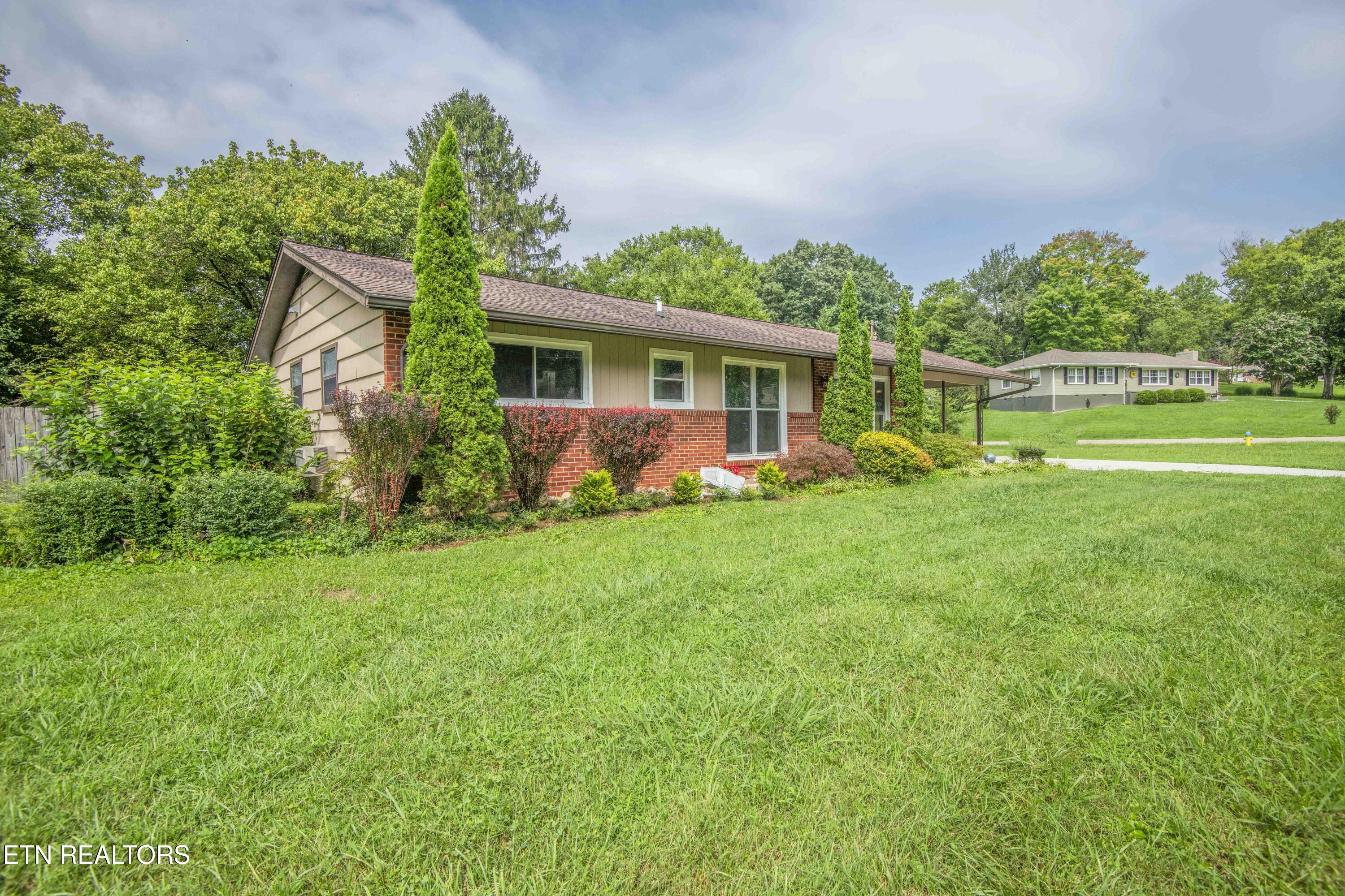 2105 Pulaski Road Knoxville TN 37914