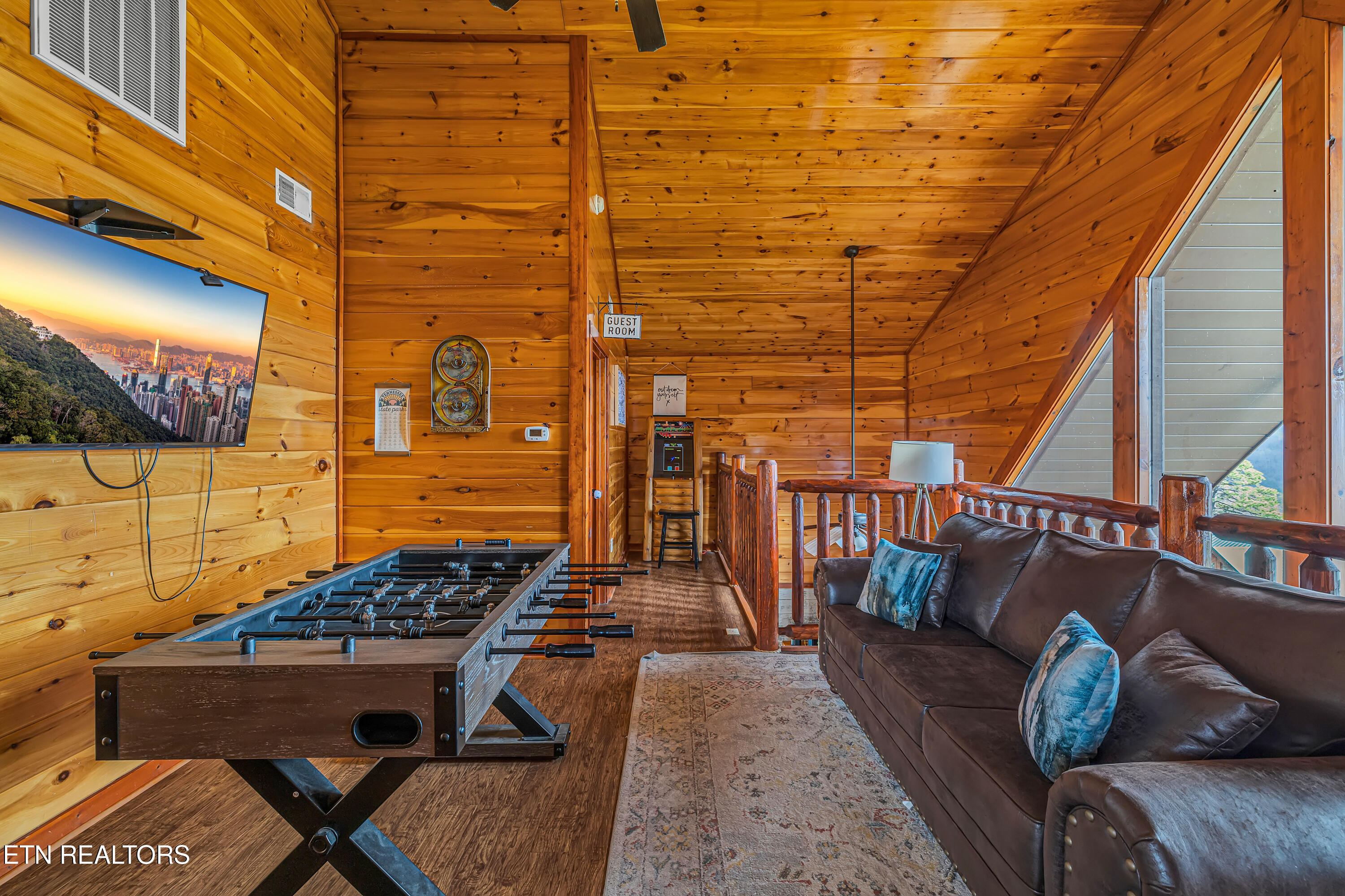 4836 Highland Place Way Pigeon Forge TN 37863