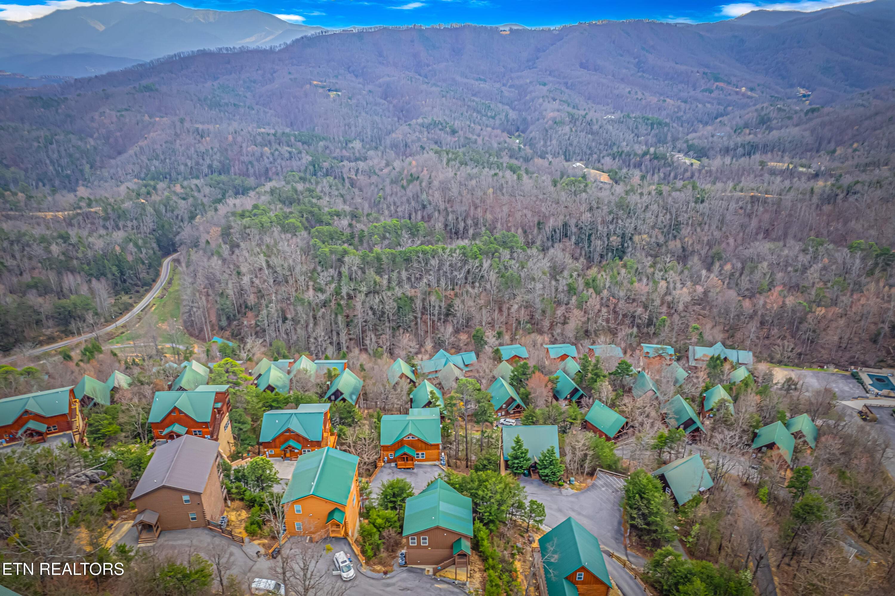 4836 Highland Place Way Pigeon Forge TN 37863