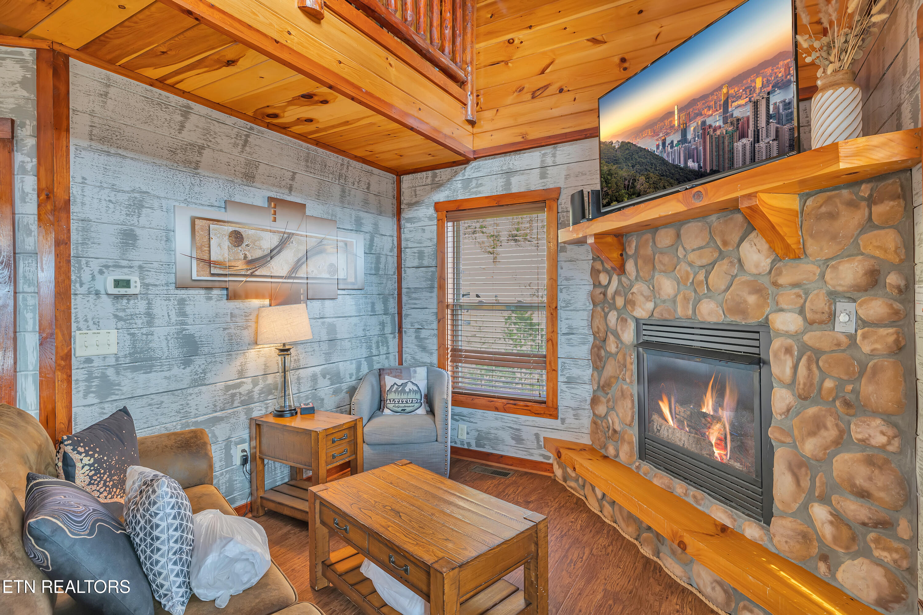 4836 Highland Place Way Pigeon Forge TN 37863