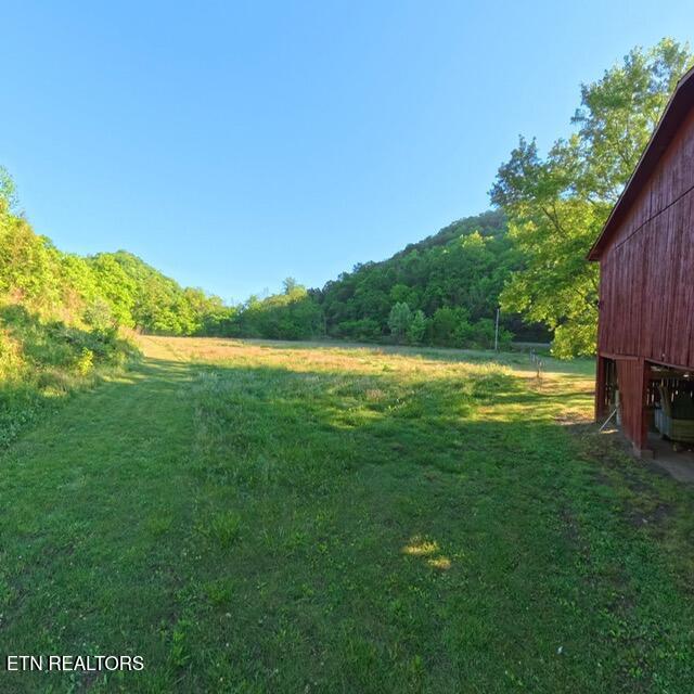 2625 Wartrace Highway Whitleyville TN 38588