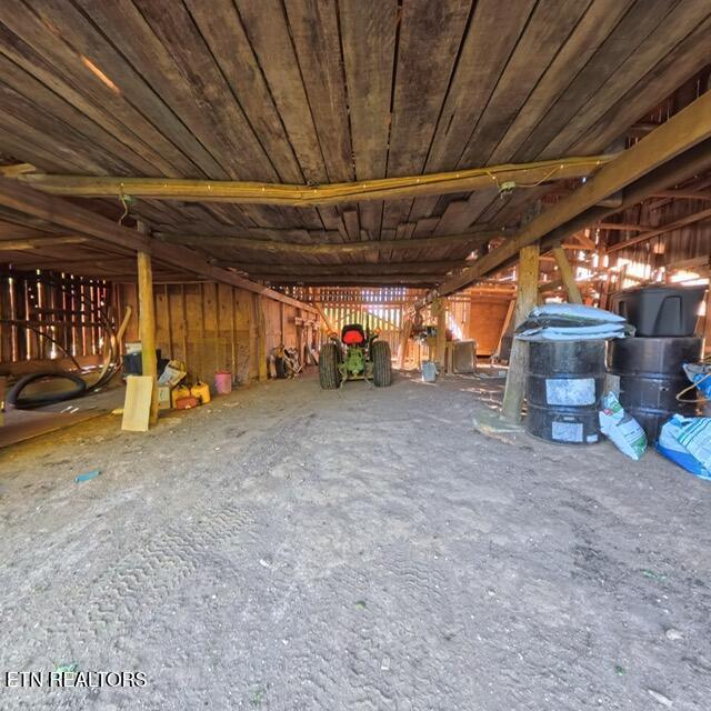 2625 Wartrace Highway Whitleyville TN 38588