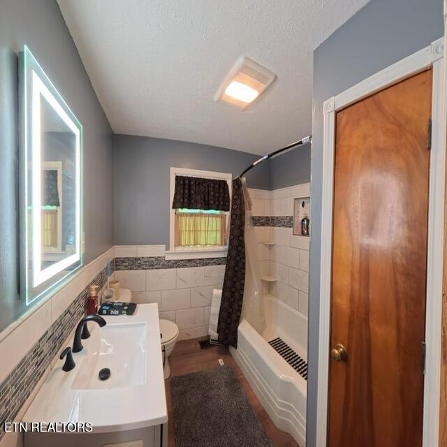 2625 Wartrace Highway Whitleyville TN 38588