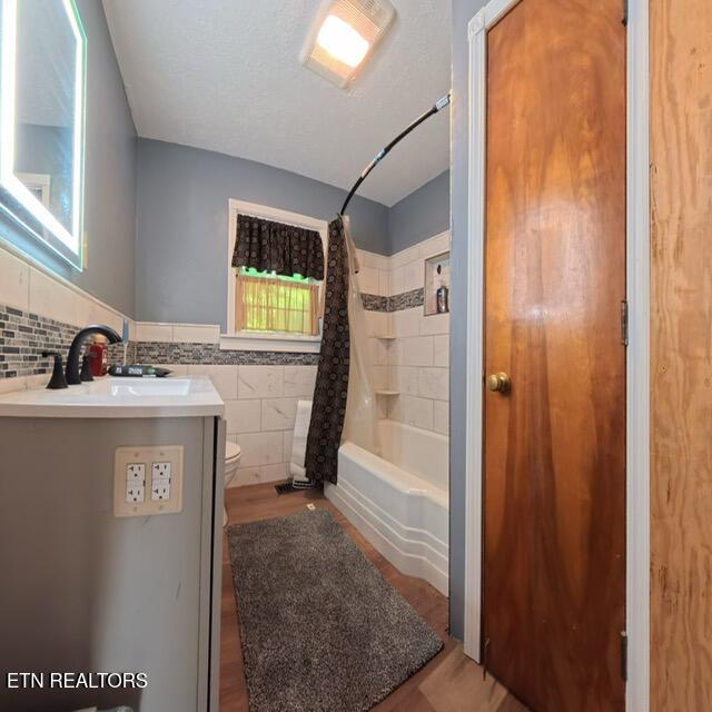 2625 Wartrace Highway Whitleyville TN 38588