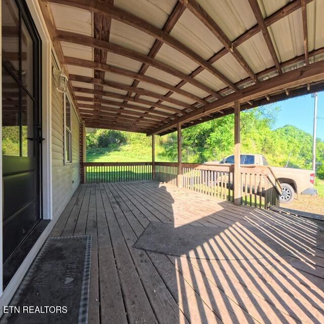 2625 Wartrace Highway Whitleyville TN 38588