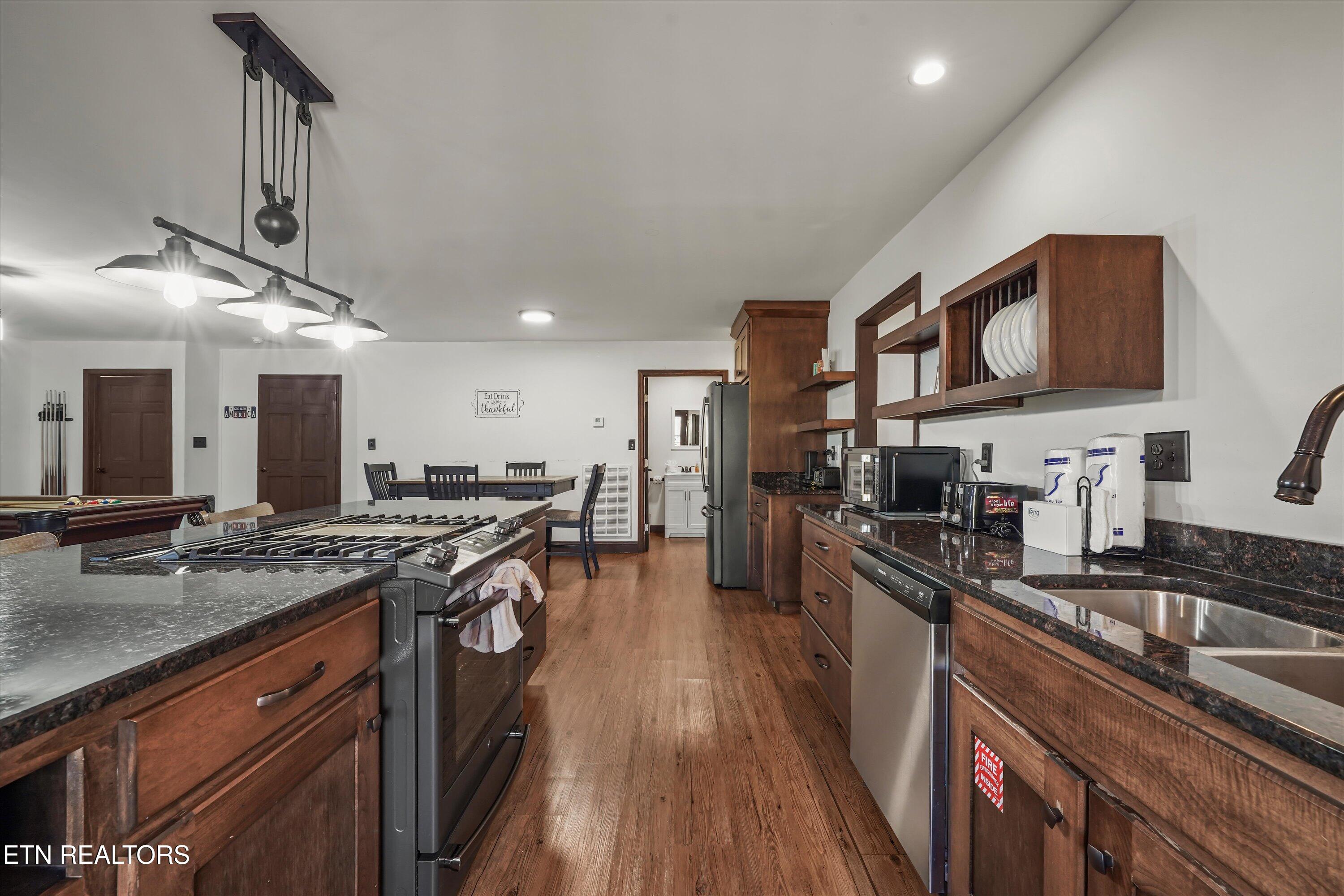 2784 Maplecrest Lane Sevierville TN 37876