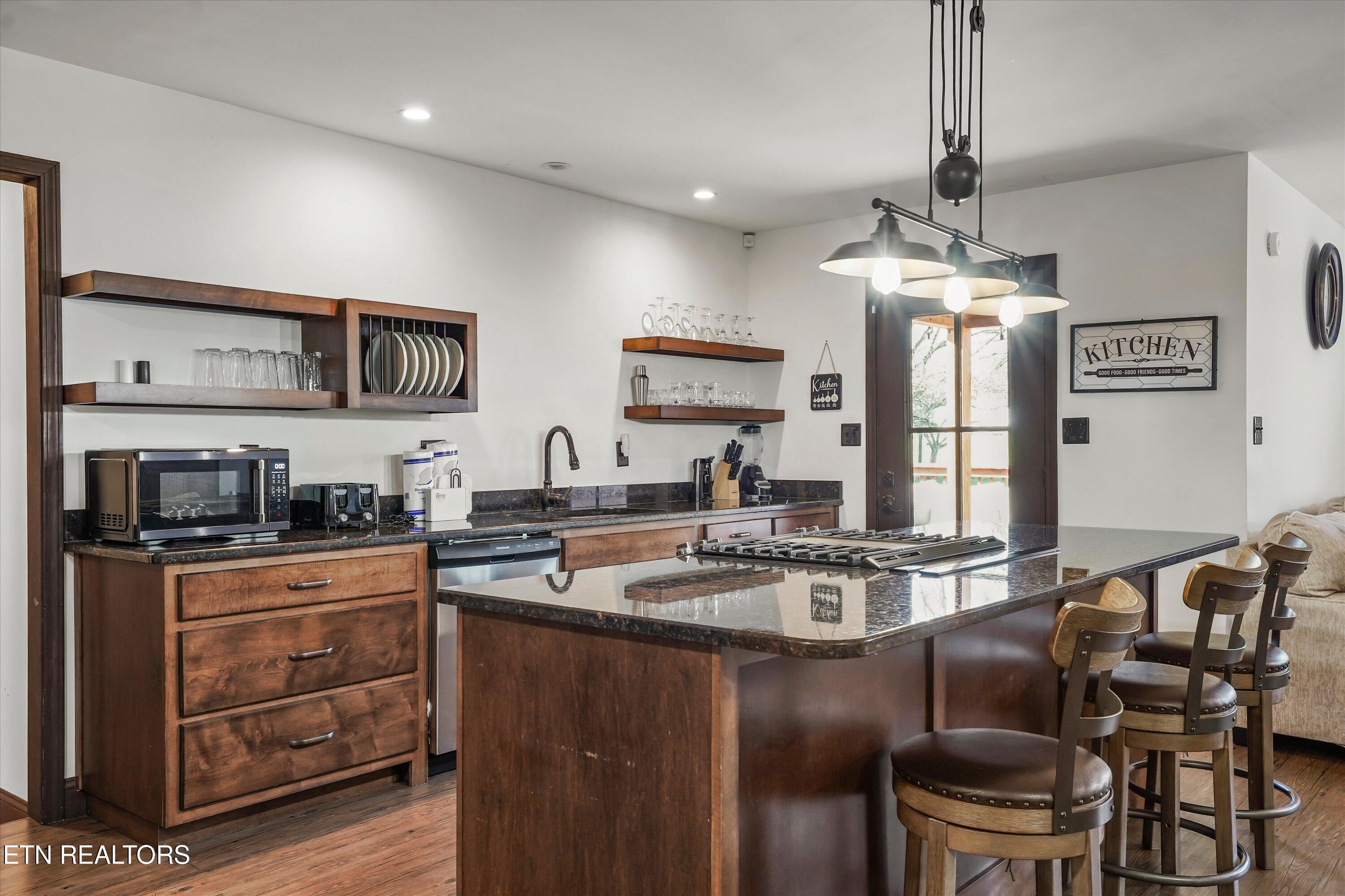 2784 Maplecrest Lane Sevierville TN 37876