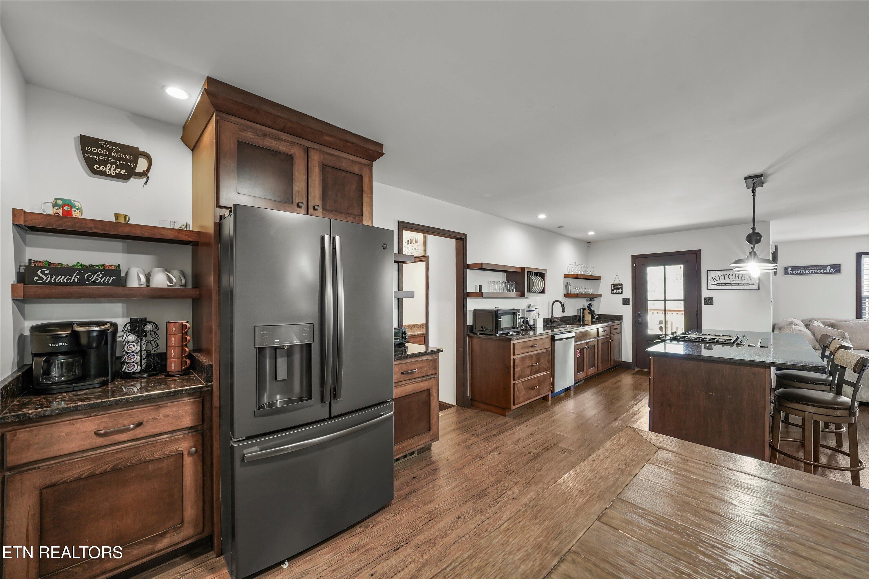 2784 Maplecrest Lane Sevierville TN 37876