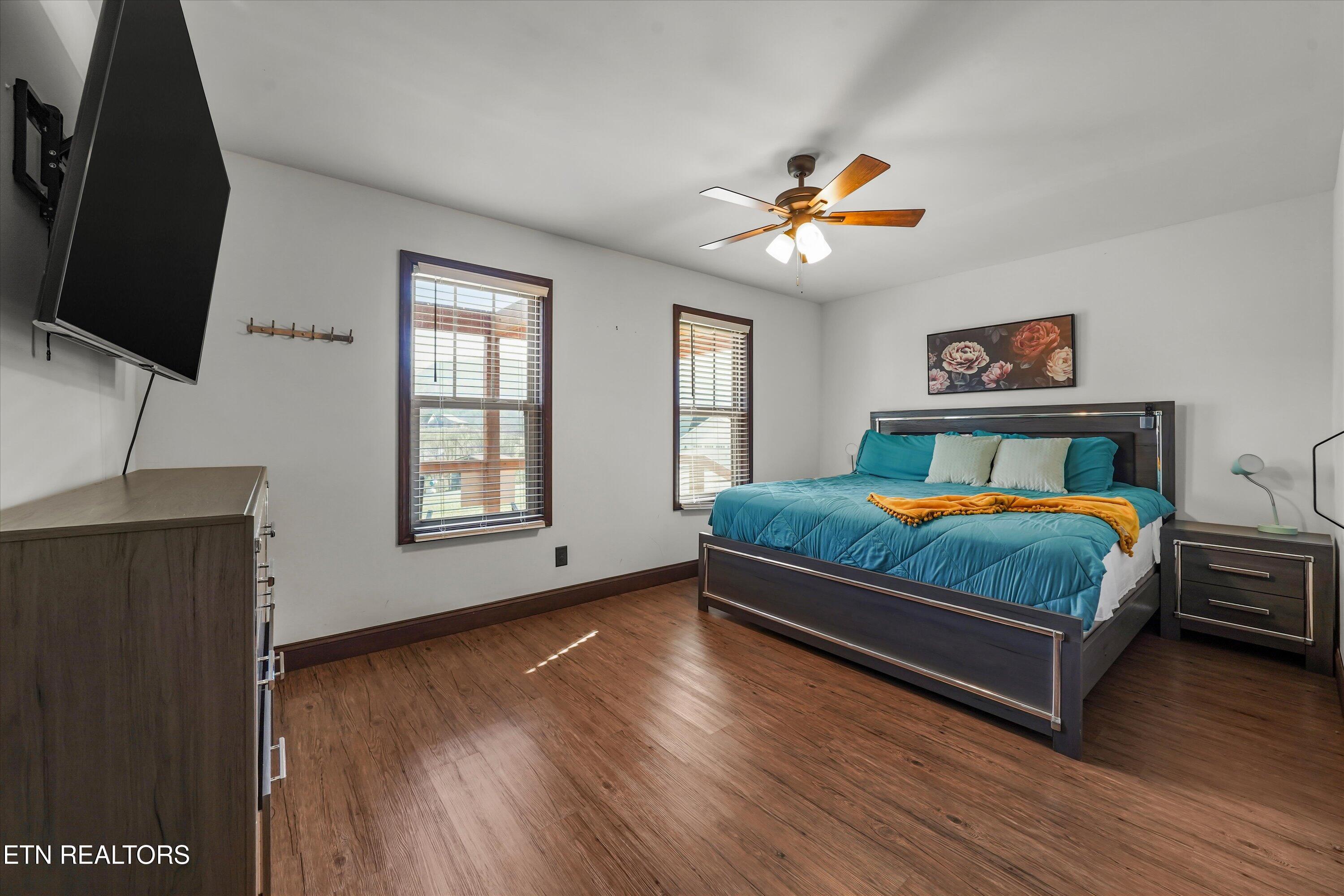 2784 Maplecrest Lane Sevierville TN 37876
