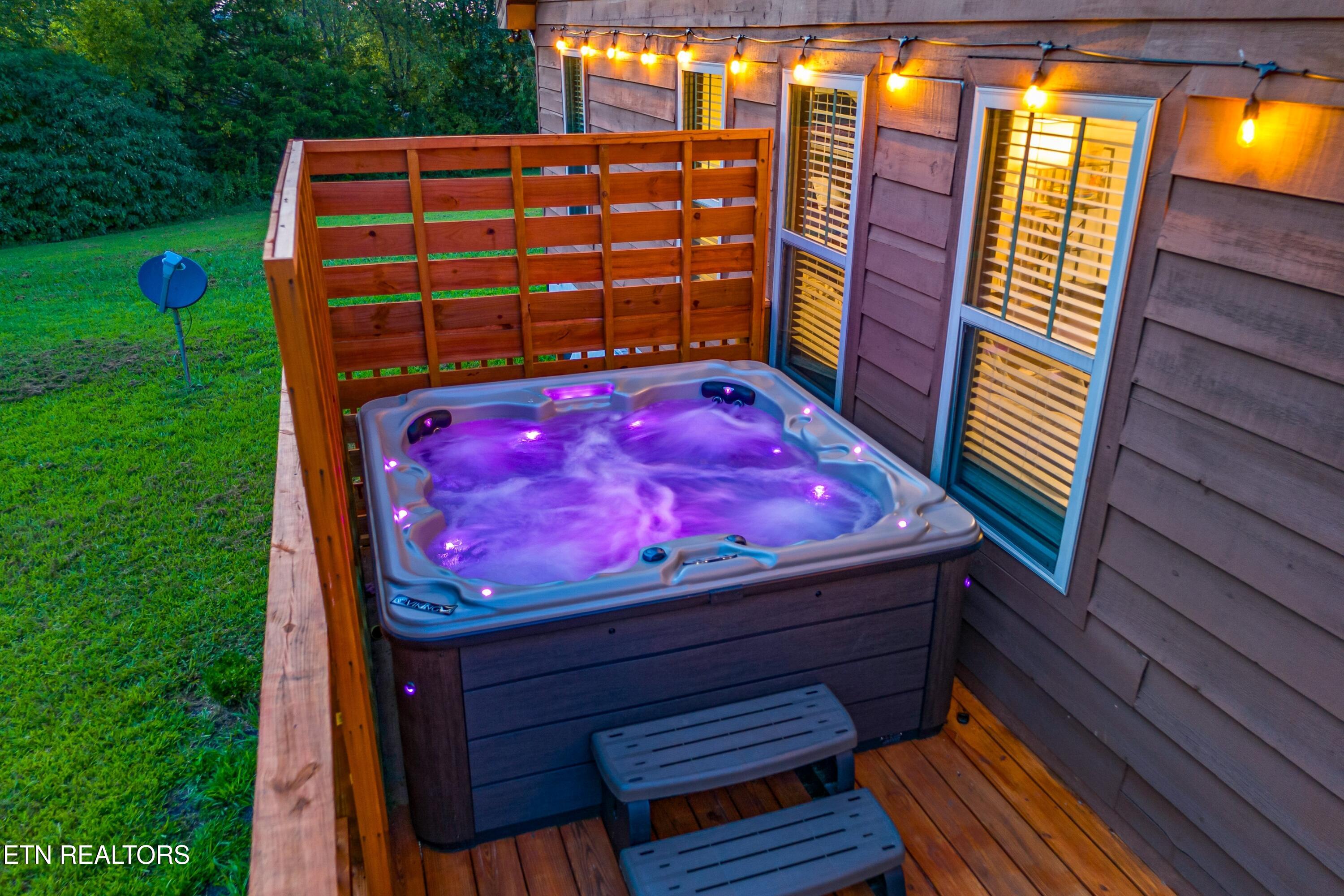 2784 Maplecrest Lane Sevierville TN 37876