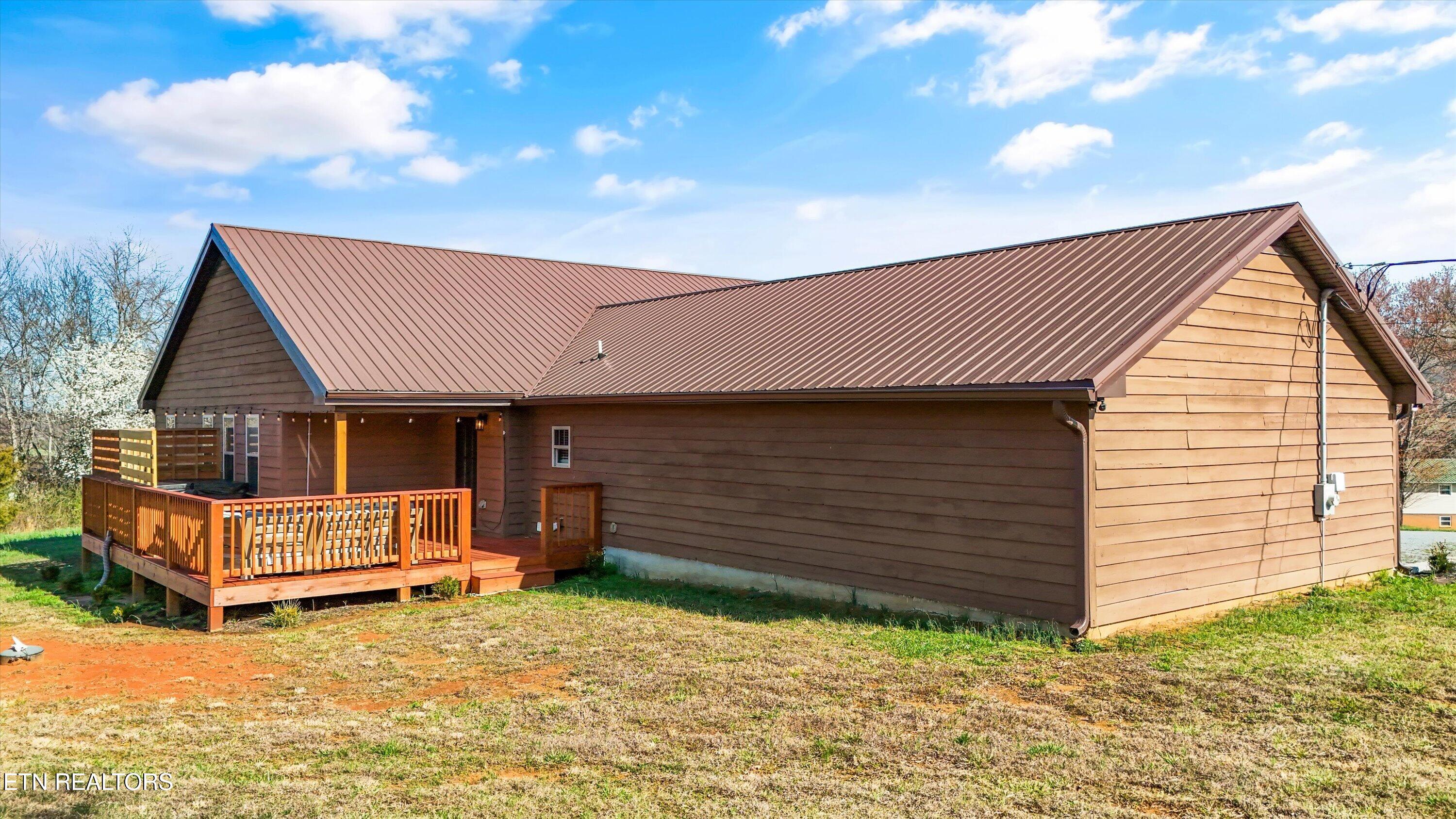 2784 Maplecrest Lane Sevierville TN 37876
