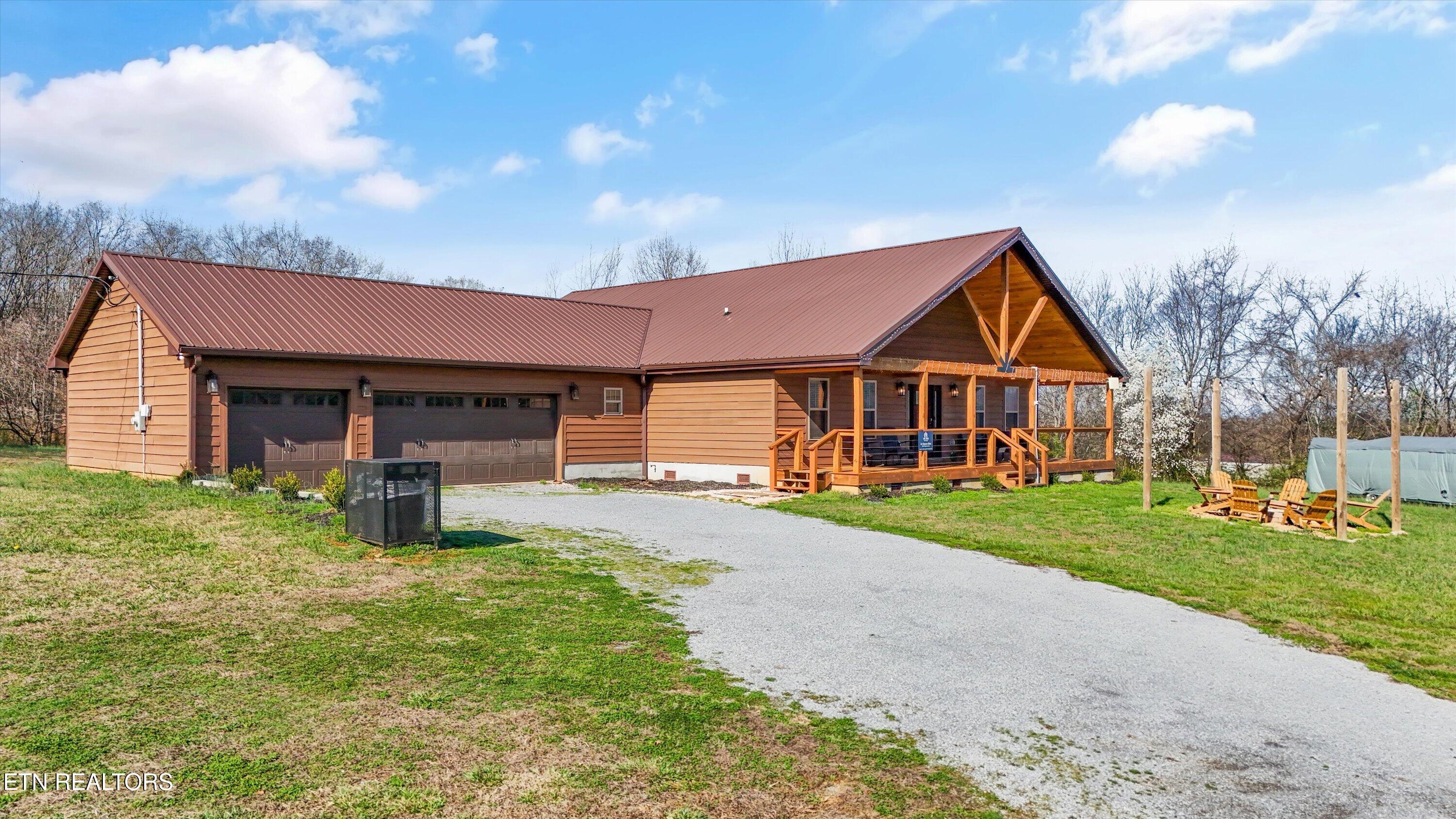 2784 Maplecrest Lane Sevierville TN 37876
