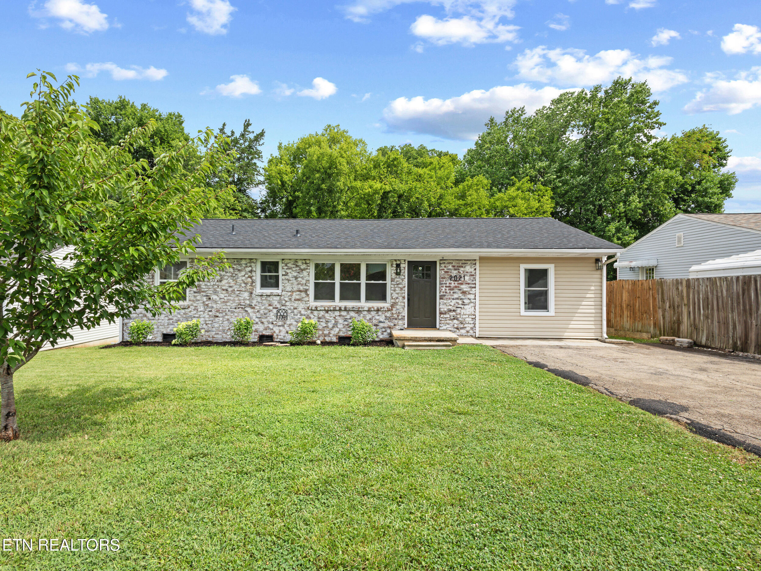 2021 Berea Avenue Knoxville TN 37920