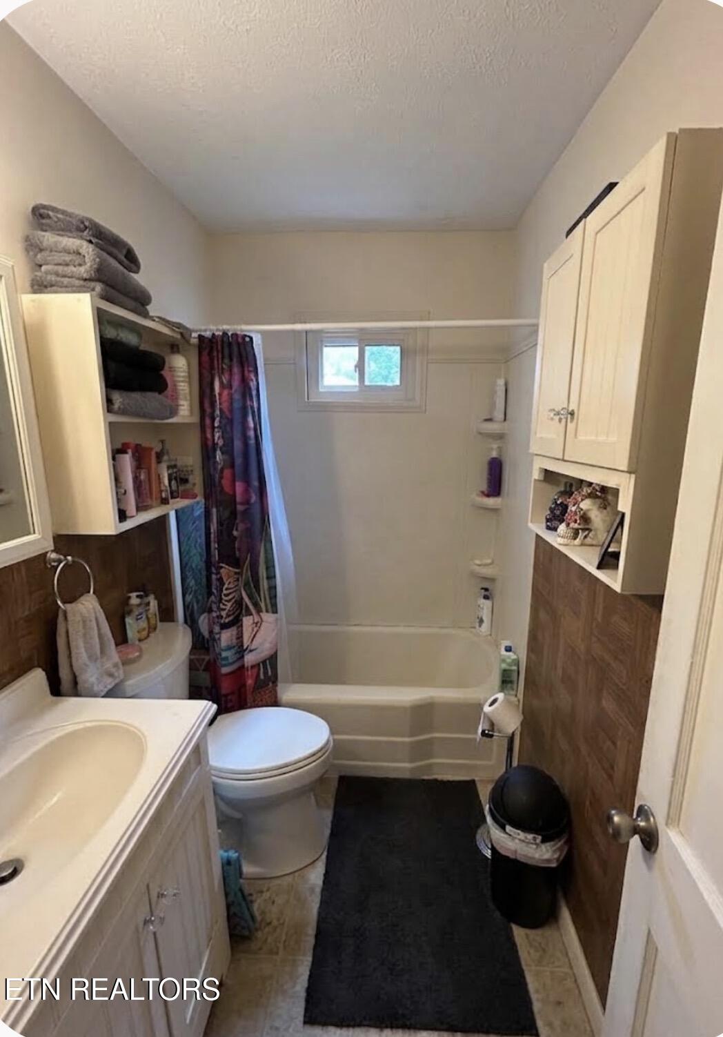 432 Linden Circle Lafollette TN 37766