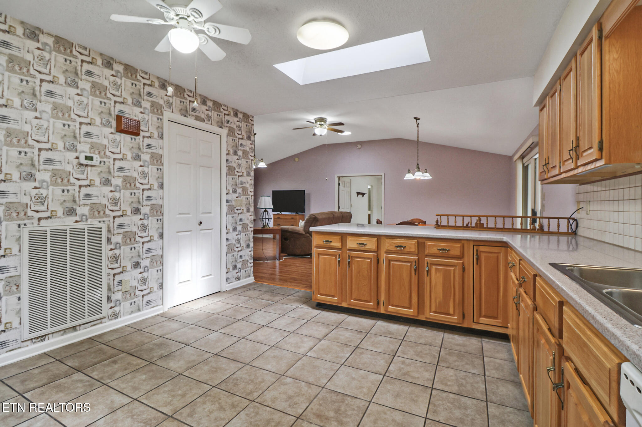 110 Bradford Lane Crossville TN 38558