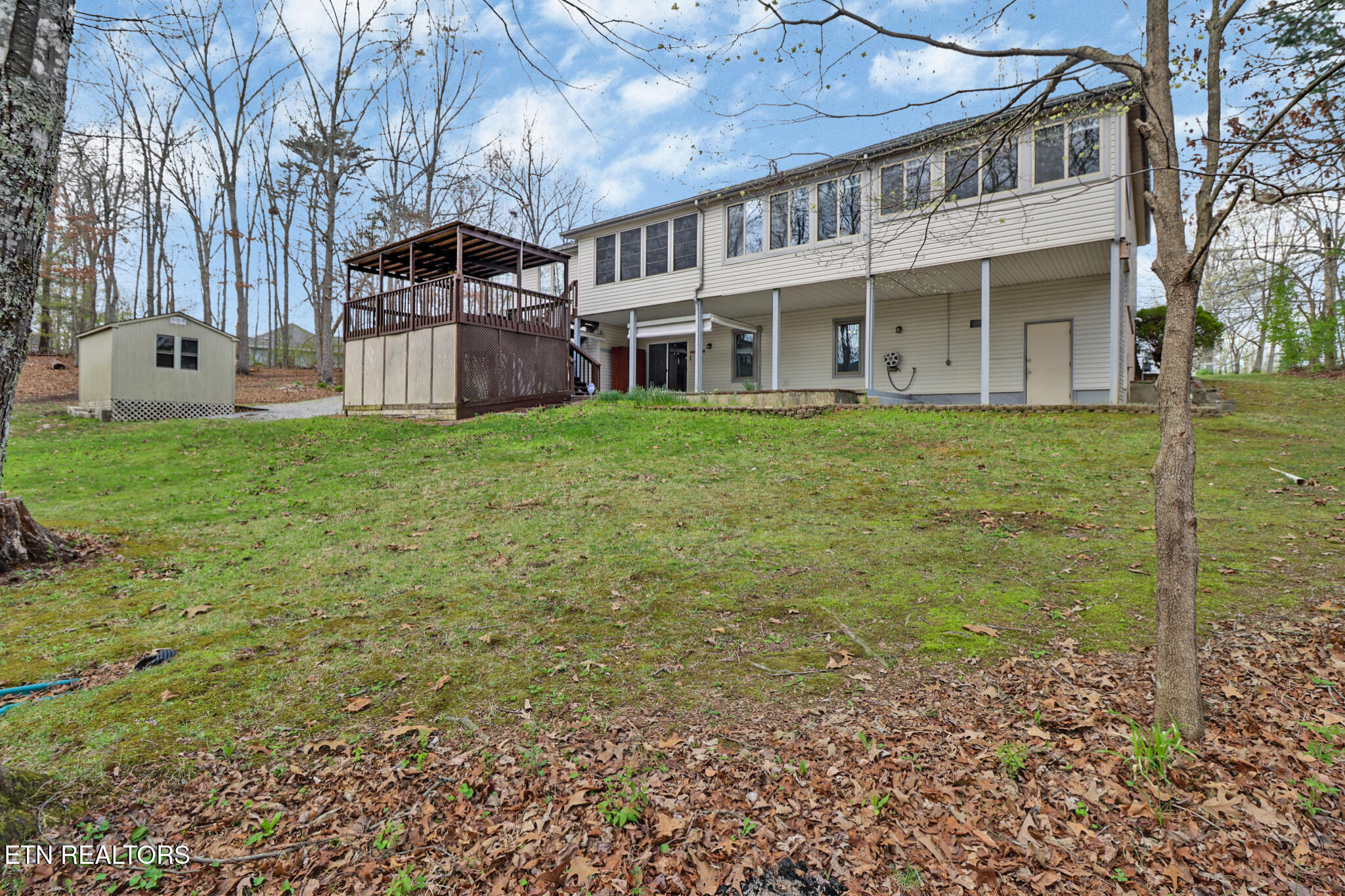 110 Bradford Lane Crossville TN 38558