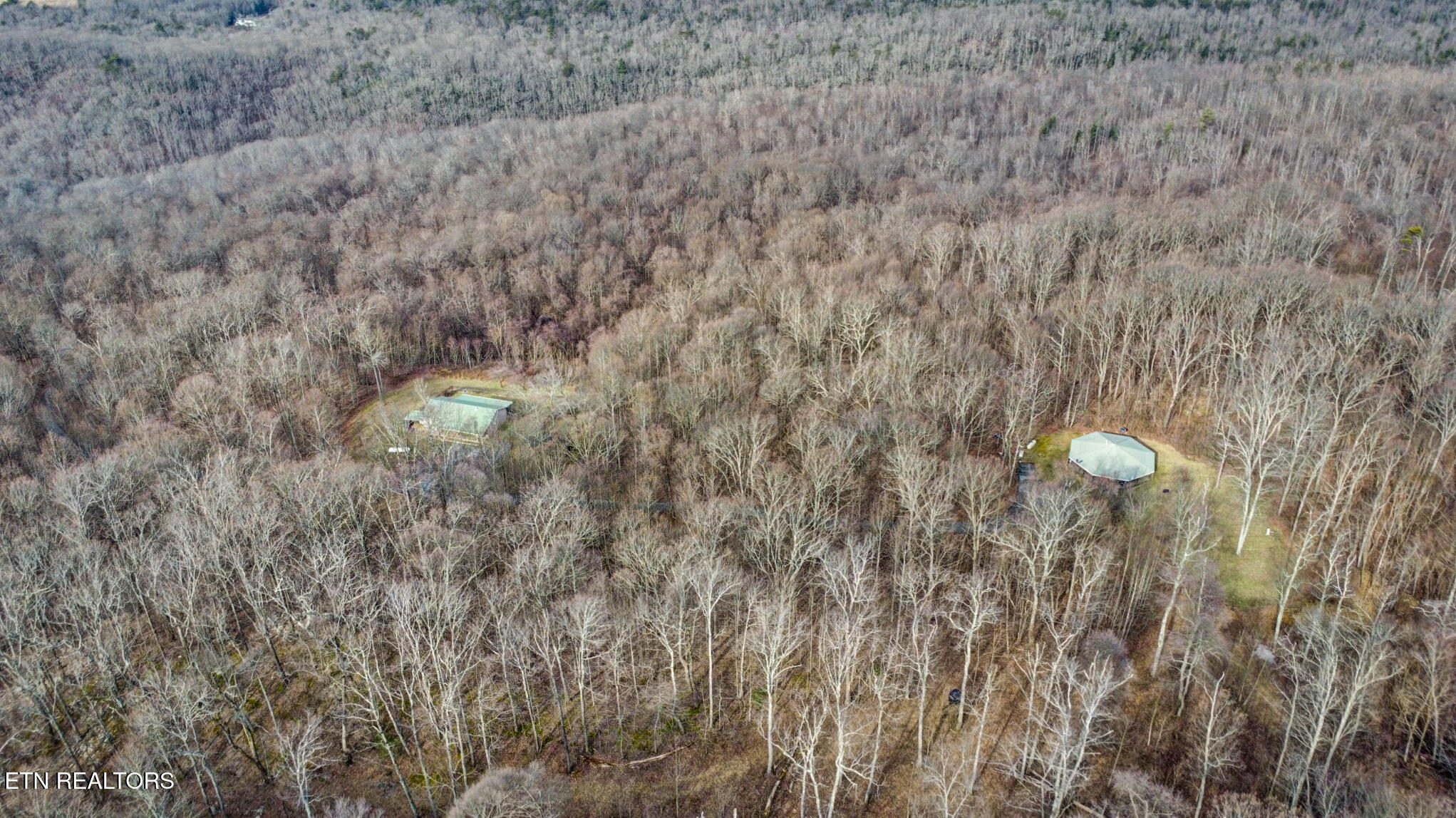 1017 Hinch Mountain Road Crossville TN 38555